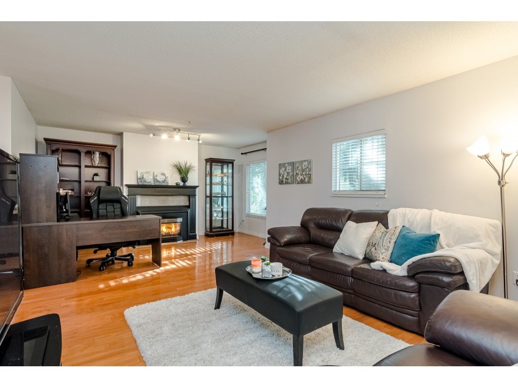 60 8892 208 Street, Langley, BC, V1M 2N8 R2539646 Sheri Warzel