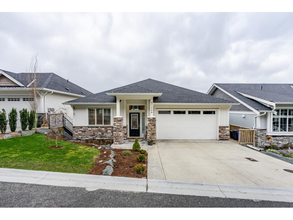 47209 Sylvan Drive, Chilliwack, BC, V2R 0R8 R2554140 Westeringh Team