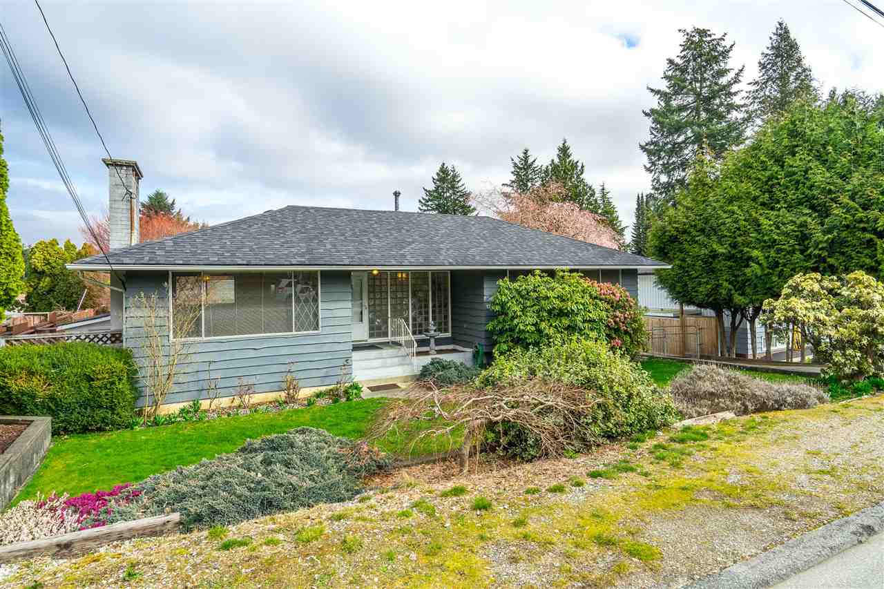 12571 Grove Crescent, Surrey, BC, V3V 2L6 R2556003 Scott Nelson