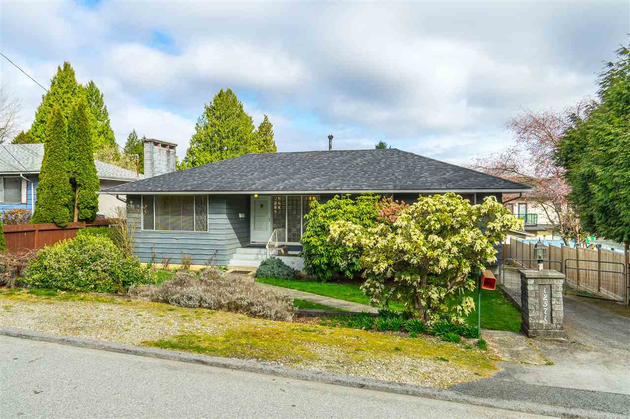 12571 Grove Crescent, Surrey, BC, V3V 2L6 R2556003 Scott Nelson