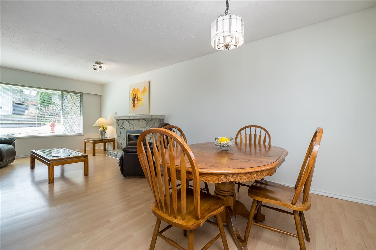 12571 Grove Crescent, Surrey, BC, V3V 2L6 R2556003 Scott Nelson