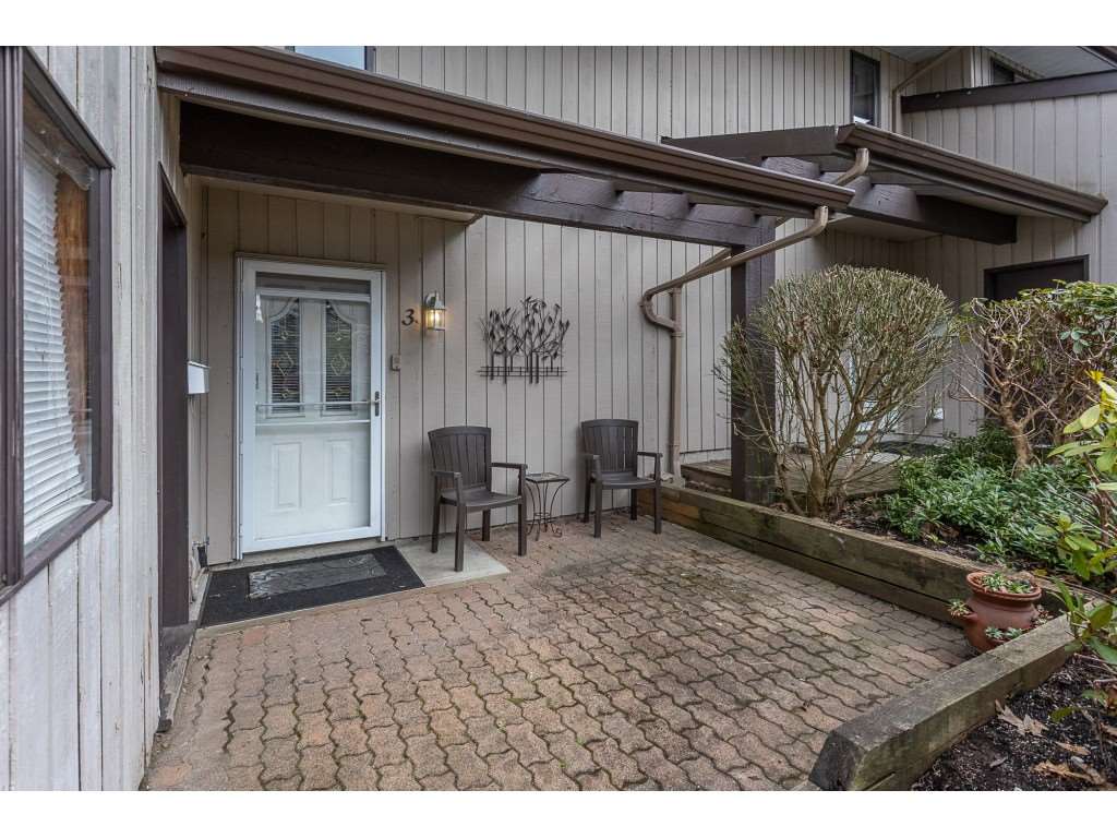 3 4860 207 Street Langley BC V3A 2E3 R2558890 Geoff Norris 3-4860-207-street-langley-bc-v3a-2e3-r2558890-geoff-norris