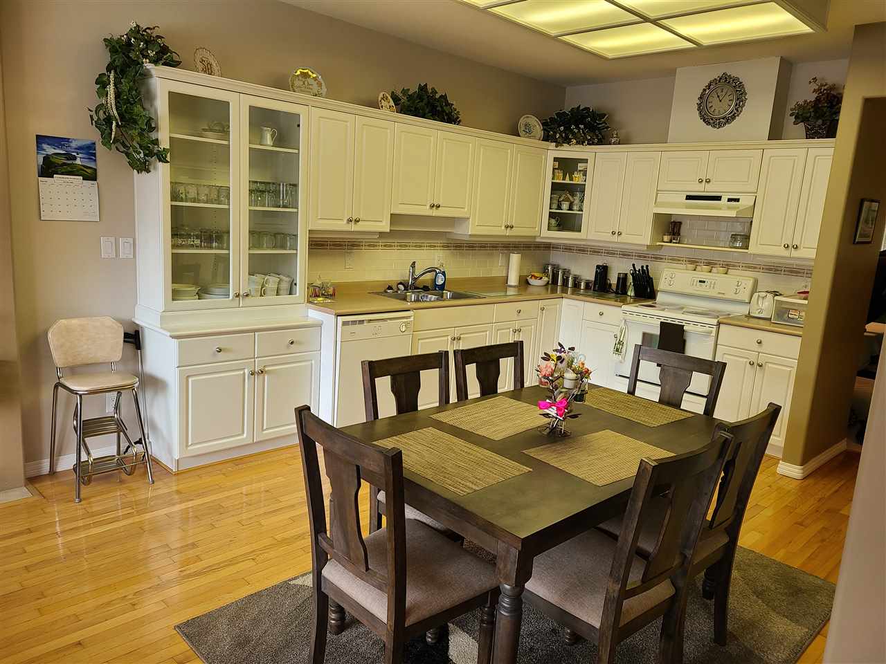 5, 31517 Spur Avenue, Abbotsford, BC, V2T 6V7 R2559389 Sherman Foster