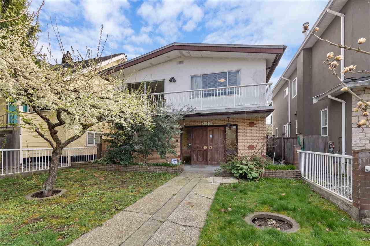 2810 Kitchener Street, Vancouver, BC, V5K 3E3 R2560837 Francesco