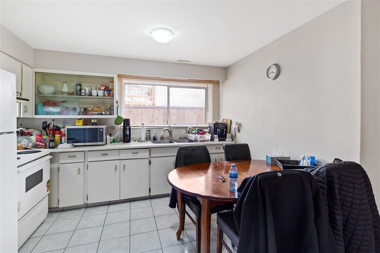 2810 Kitchener Street, Vancouver, BC, V5K 3E3 R2560837 Francesco