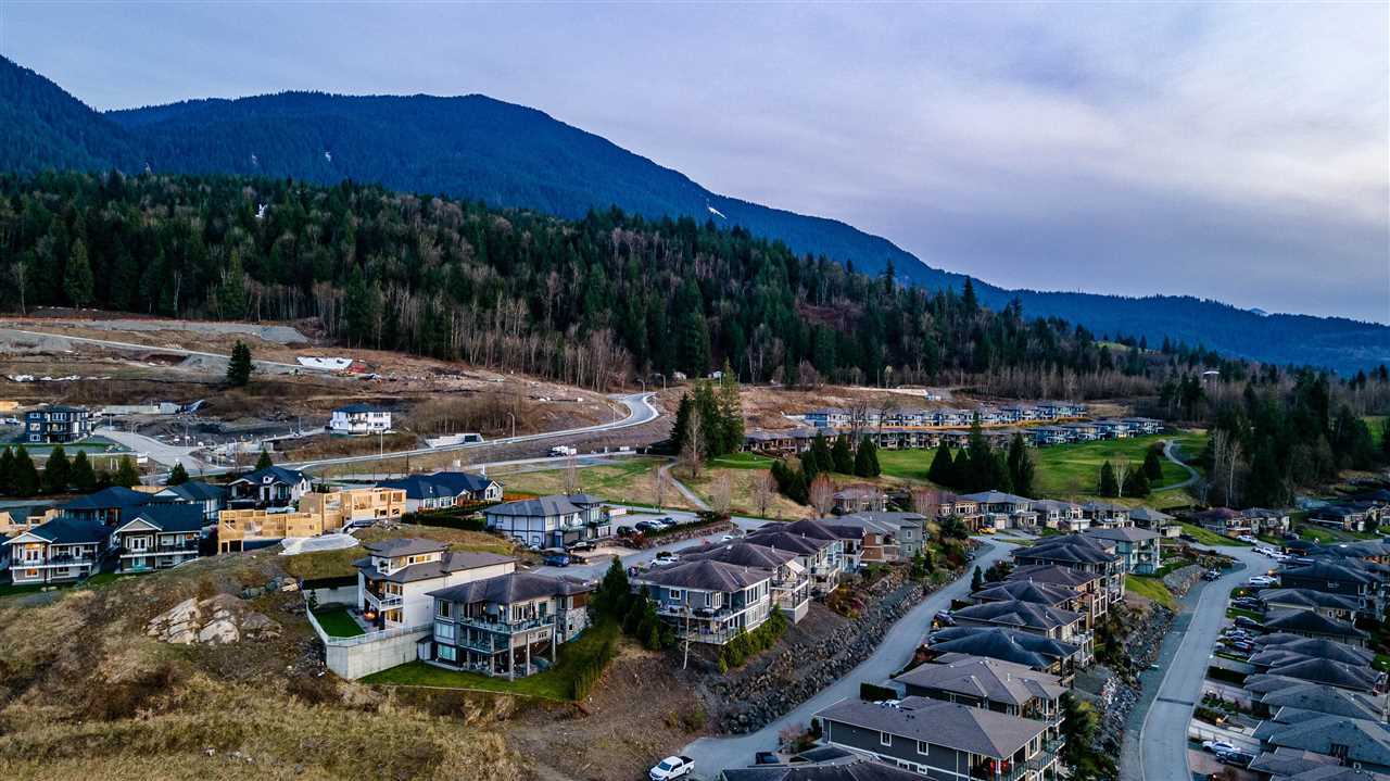 112 51075 Falls Court, Chilliwack, BC, V4Z 1K7 R2573587 Adams Real