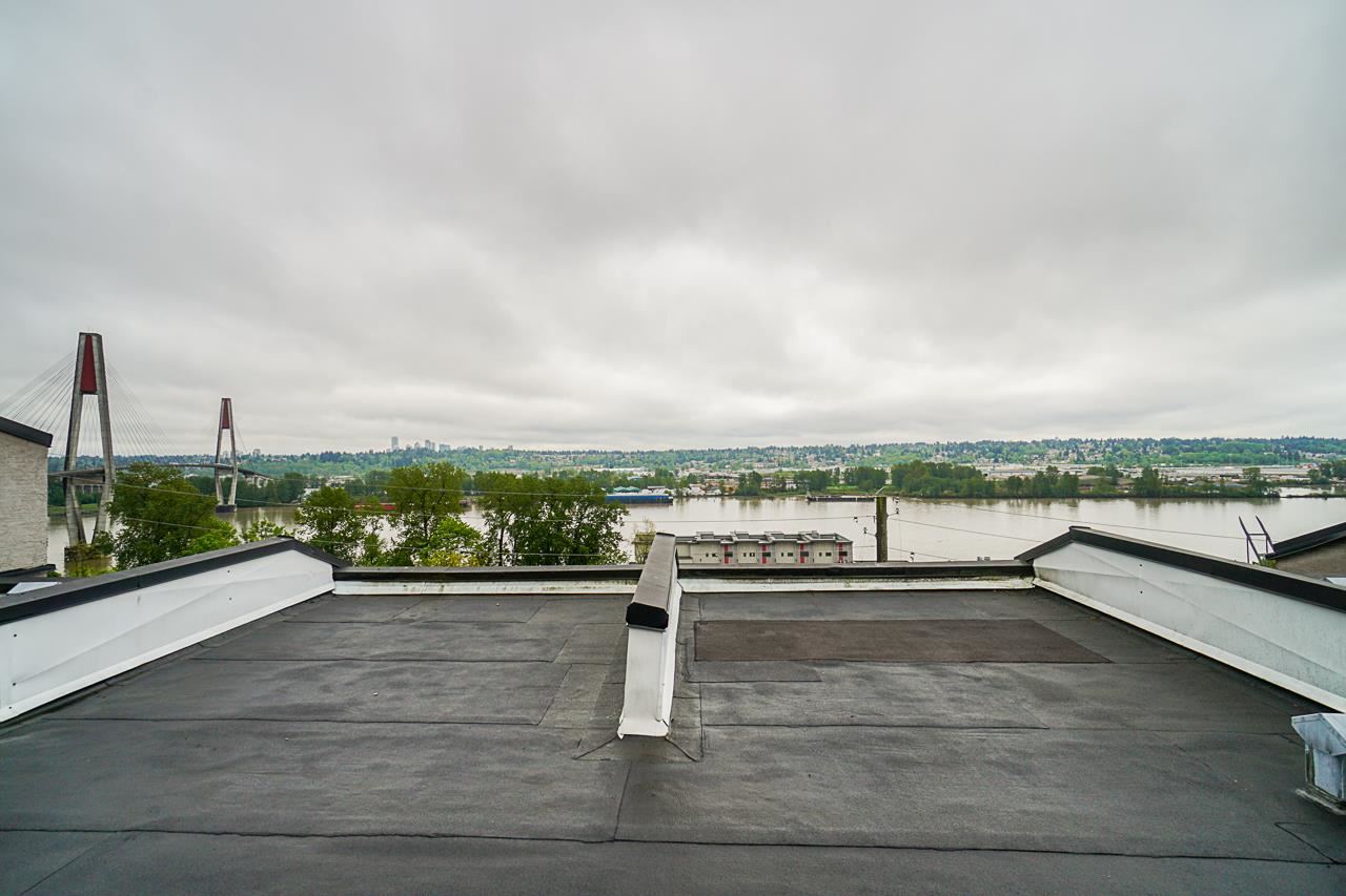 302 312 Carnarvon Street, New Westminster, BC, V3L 5H6 R2575283 Patti and Wes Goss