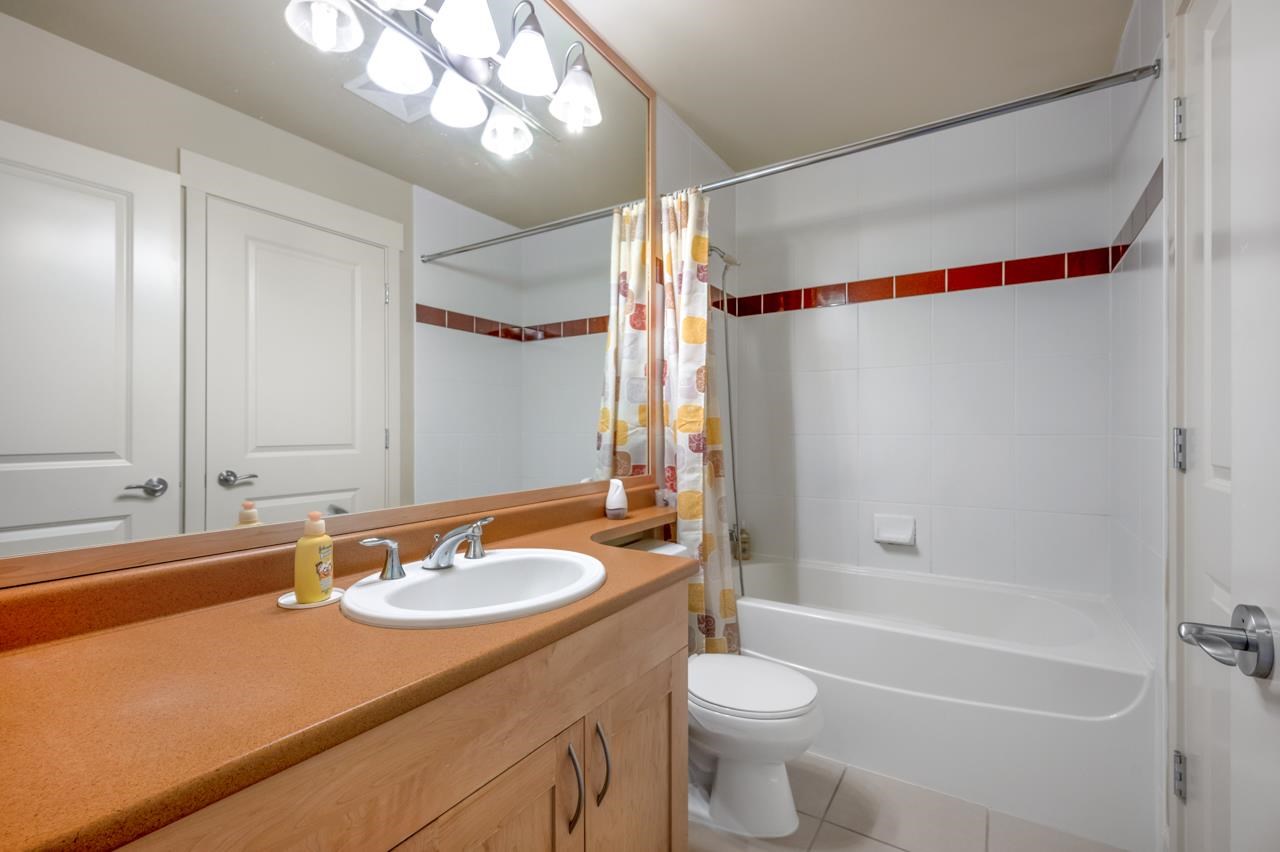 72 6300 Birch Street, Richmond, BC, V6Y 4K3 R2579819 WestCoast Living