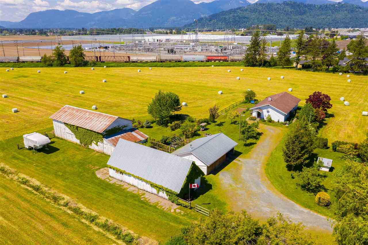 6033 Lickman Road, Sardis Greendale, BC R2580695 Sarah Toop