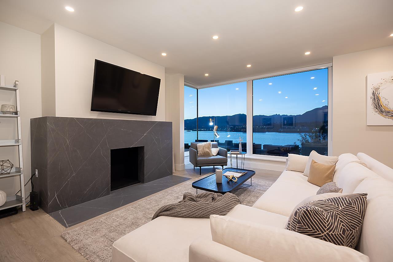 2645 Wall Street, Vancouver, BC, V5K 1A7 R2584572 Karin Davidson