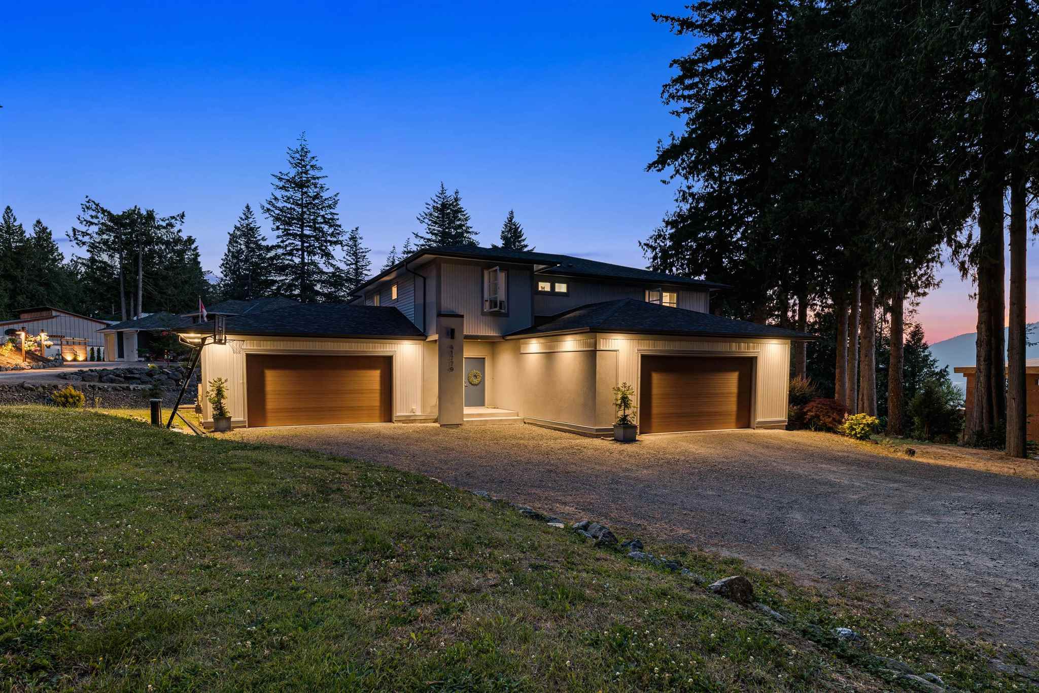 41779 Majuba Hill Road, Yarrow, BC, V2R 5G8 R2598130 Adams Real Estate