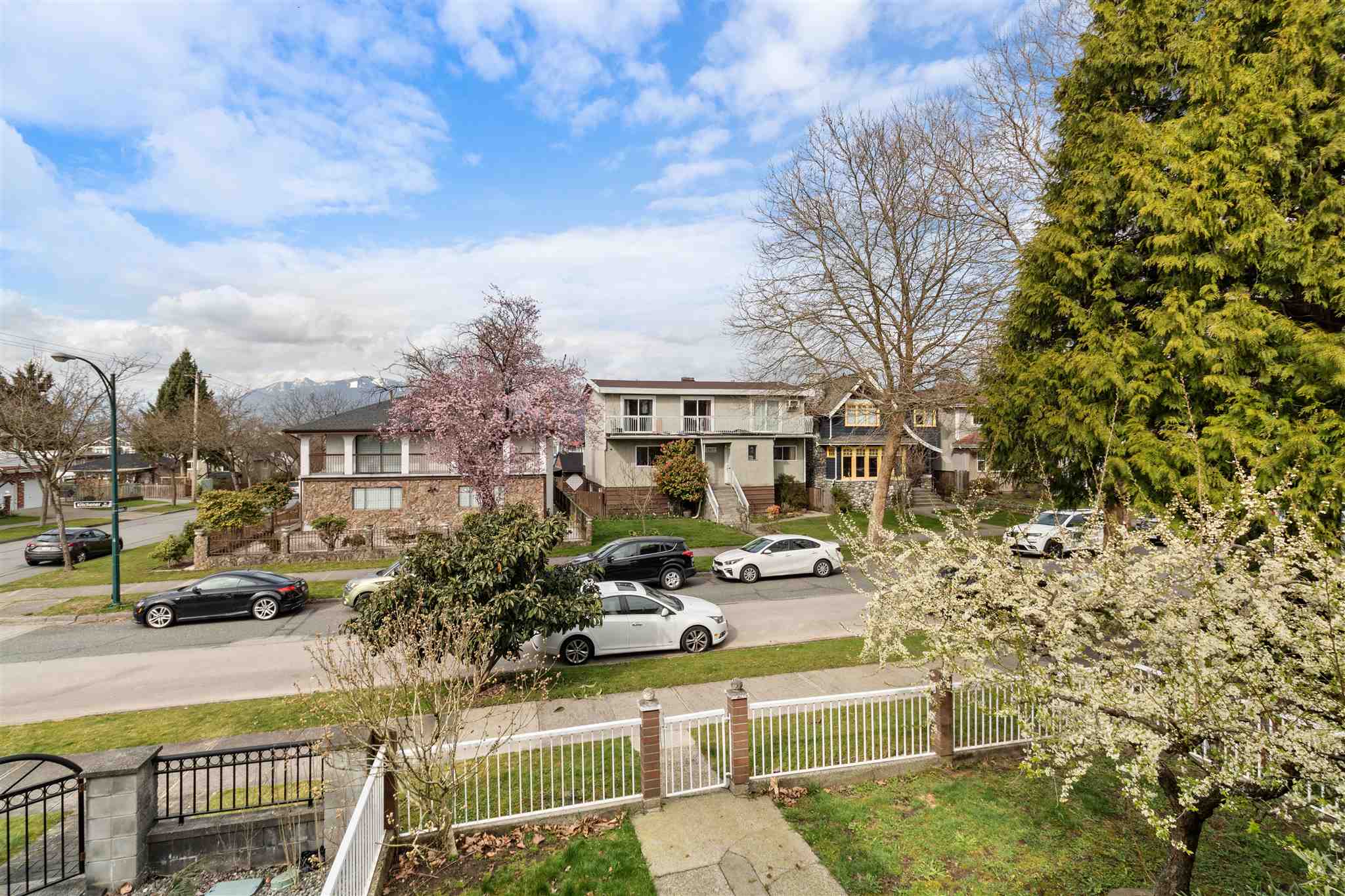 2810 Kitchener Street, Vancouver, BC, V5K 3E3 R2598593 Francesco