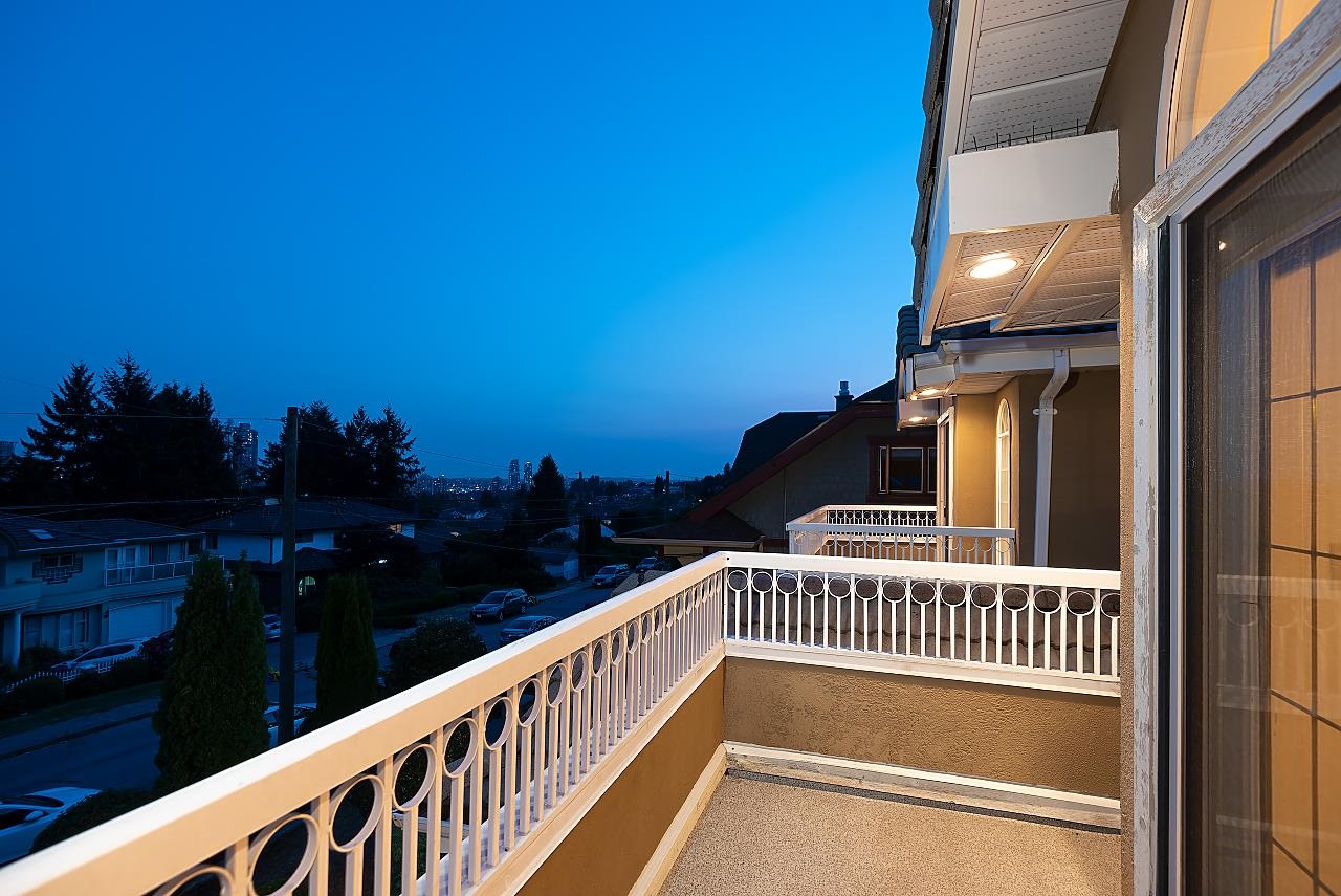 5241 Frances Street, Burnaby, BC, V5B 1T4 R2607766 Stephen Gorrie