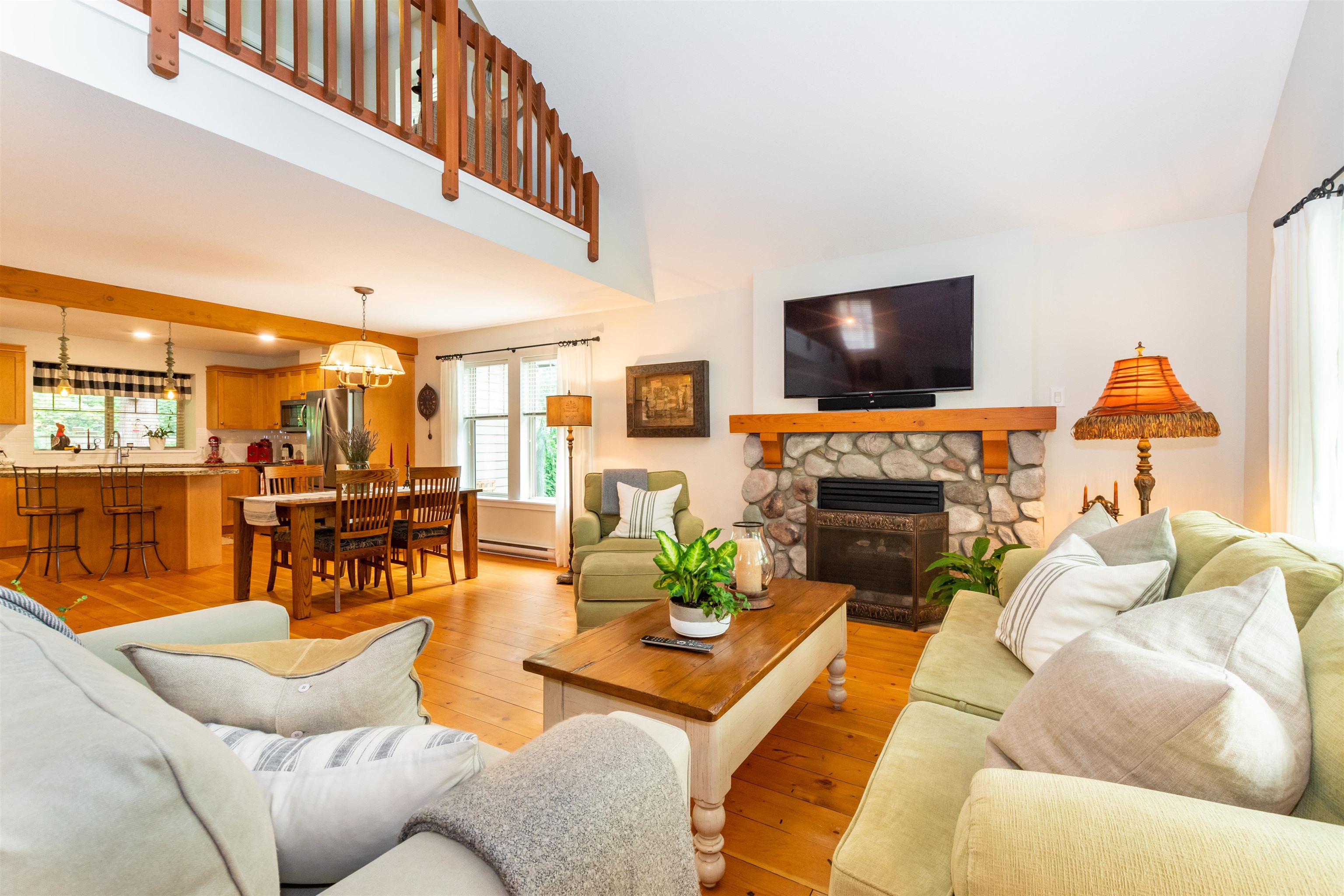 43548 Red Hawk Pass, Cultus Lake, BC, V2R 0E1 R2609168 Cultus Lake Real Estate Team