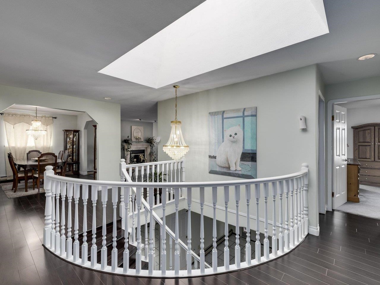 12206 99 Avenue, Surrey, BC, V3V 2N3 R2611659 Team Nikic