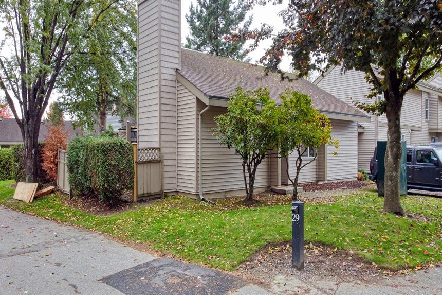 6085 E Greenside Drive, Surrey, BC, V3S 5M8 • R2628672 • Whitestone Properties Group