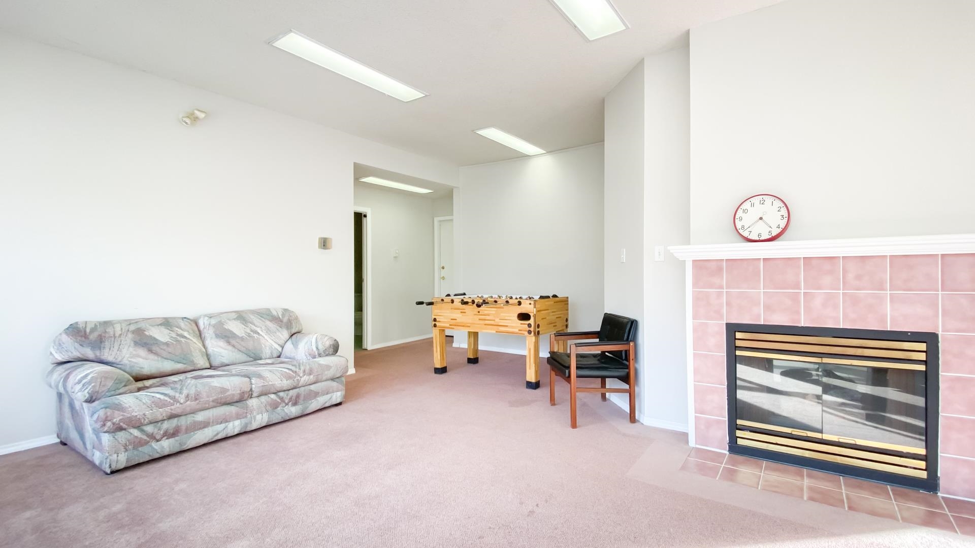 13 36060 Old Yale Road, Abbotsford, BC, V3G 2E9 R2635506 Jag and