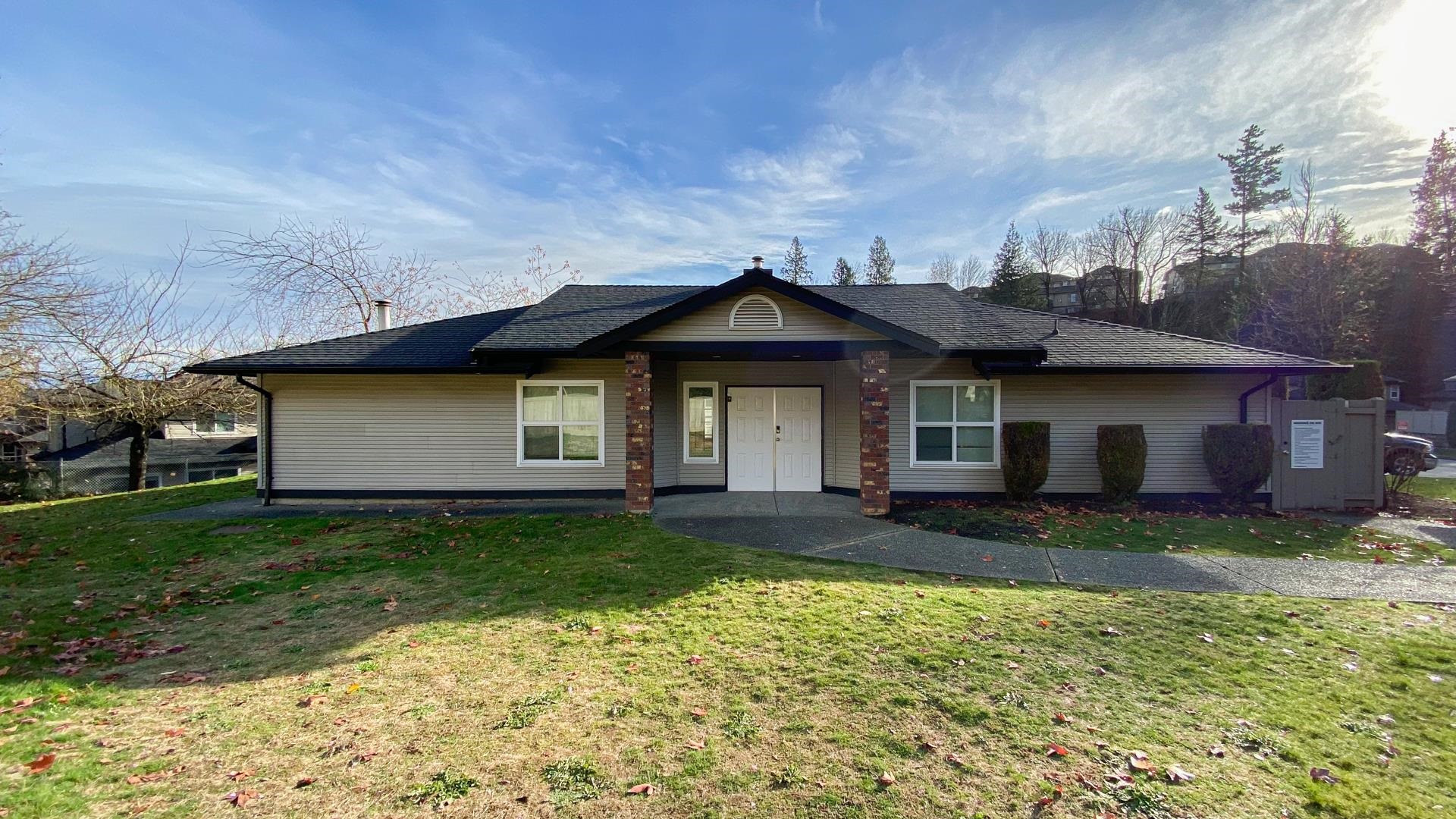 13 36060 Old Yale Road, Abbotsford, BC, V3G 2E9 R2635506 Jag and