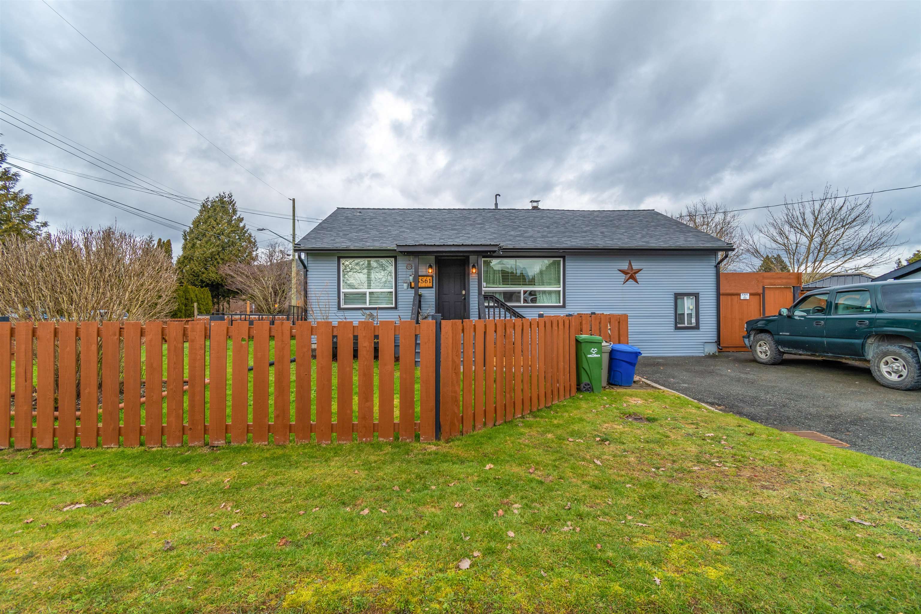 45561 Lewis Avenue, Chilliwack, BC, V2P 3C7 R2648334 The Maharaj