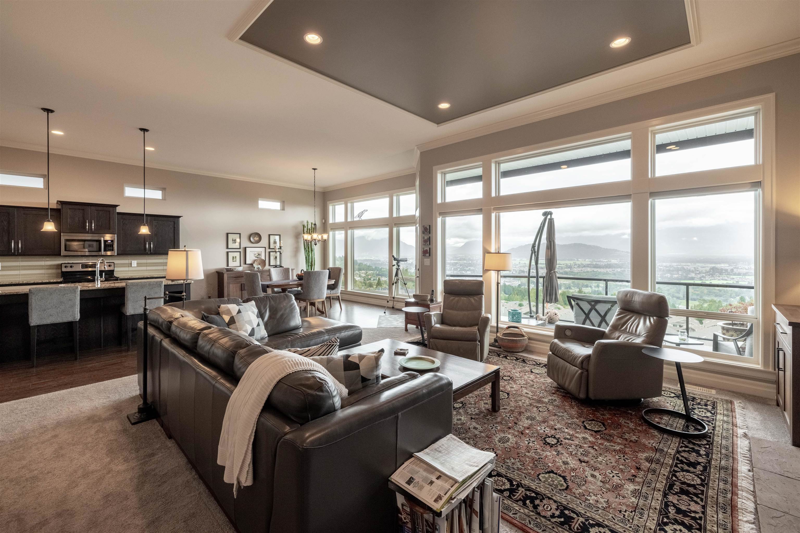 47121 Macfarlane Place, Chilliwack, BC, V2R 0P3 R2651973 Brennan Bates