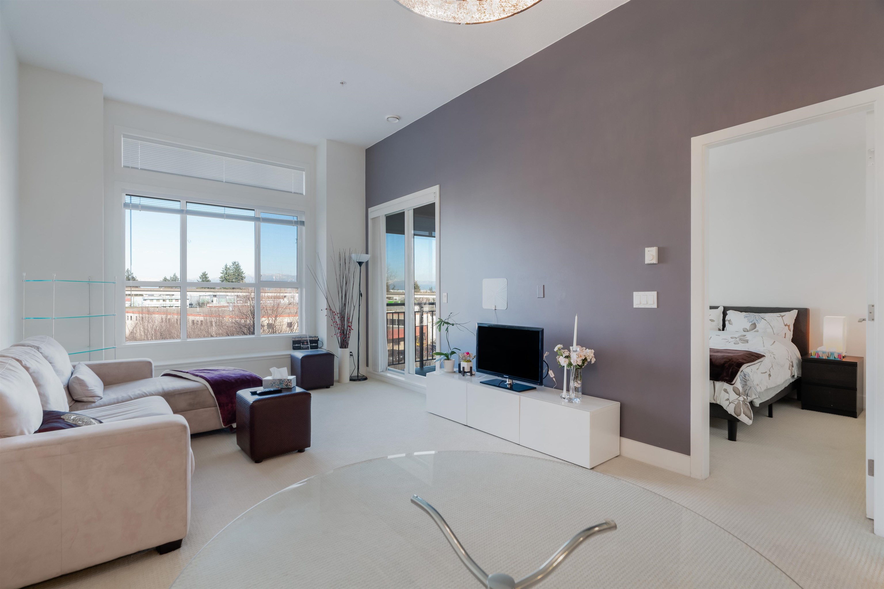 409 5788 Sidley Street, Burnaby, BC, V5J 0E4 R2657263 Jacqueline