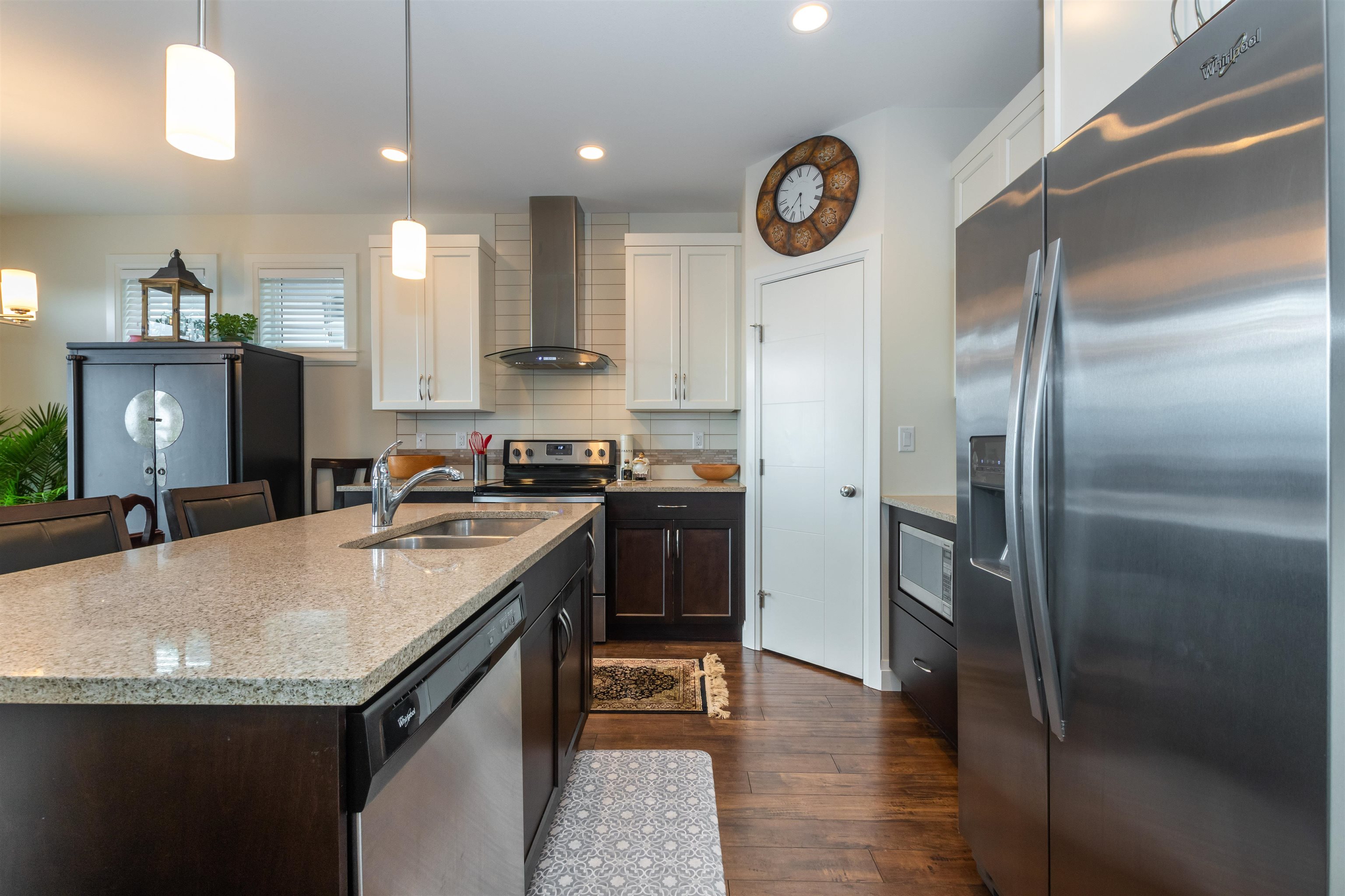 5 47042 Macfarlane Place, Chilliwack, BC, V2R 0P3 R2656758 Sonia