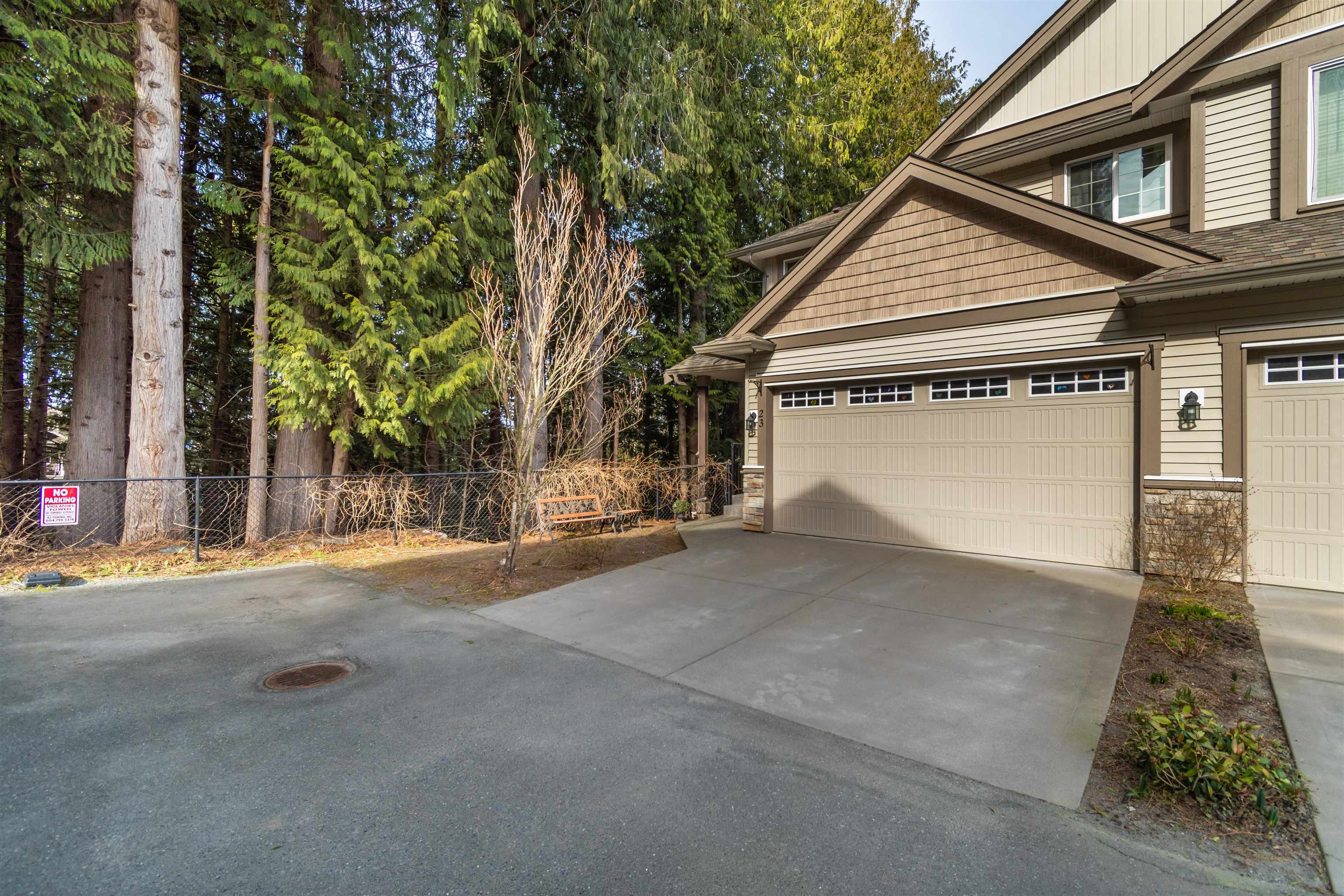 23 46791 Hudson Road, Chilliwack, BC, V2R 0L5 R2656944 Laura