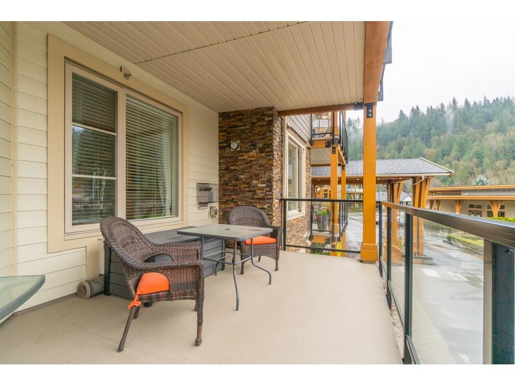 202 45750 Keith Wilson Road, Chilliwack, BC, V2R 0P7 R2667070 Your Specialist For Gated