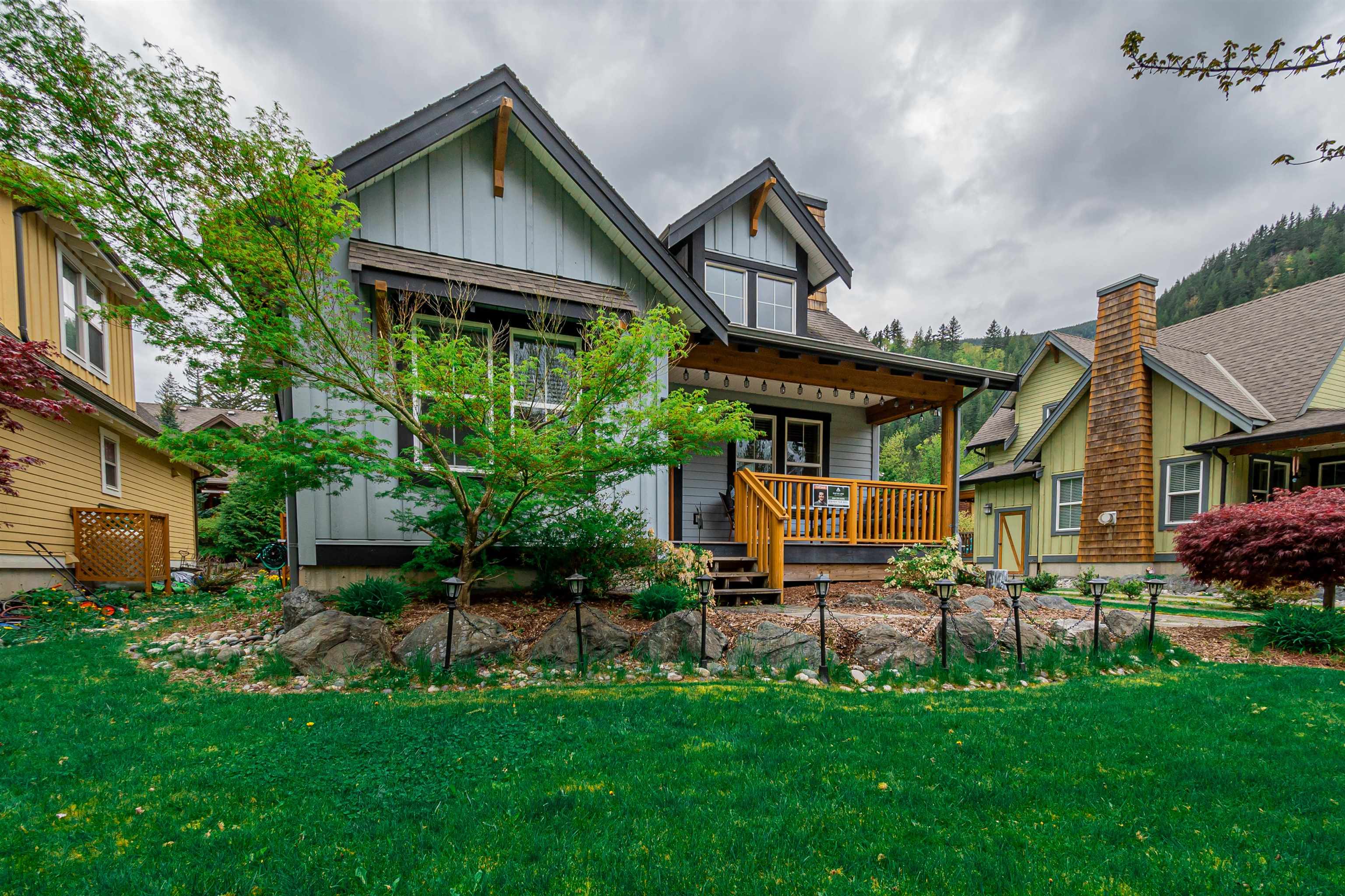 1843 Ravenwood Trail, Lindell Beach, BC R2683905 Cultus Lake Real