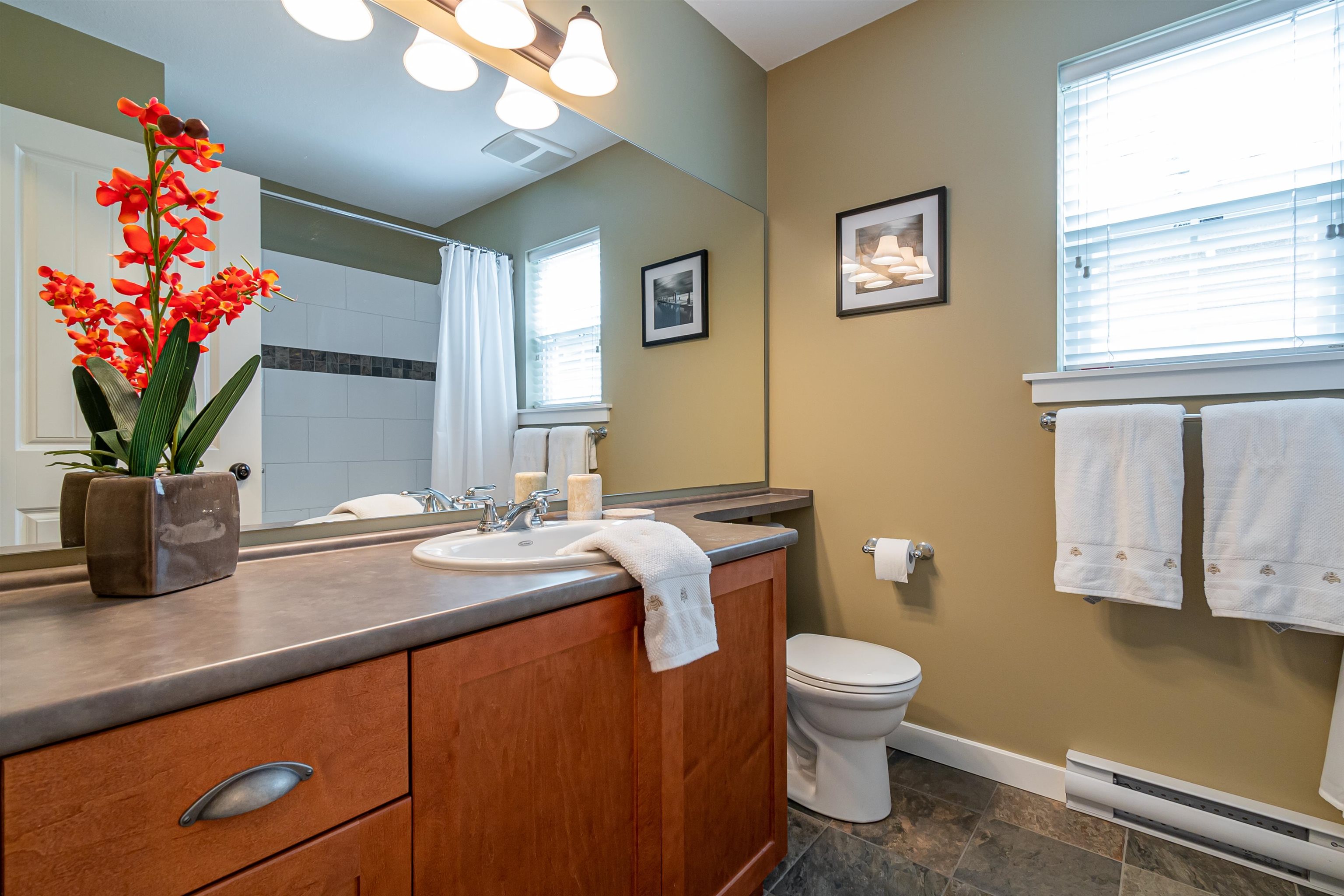 1843 Ravenwood Trail, Lindell Beach, BC R2683905 Cultus Lake Real