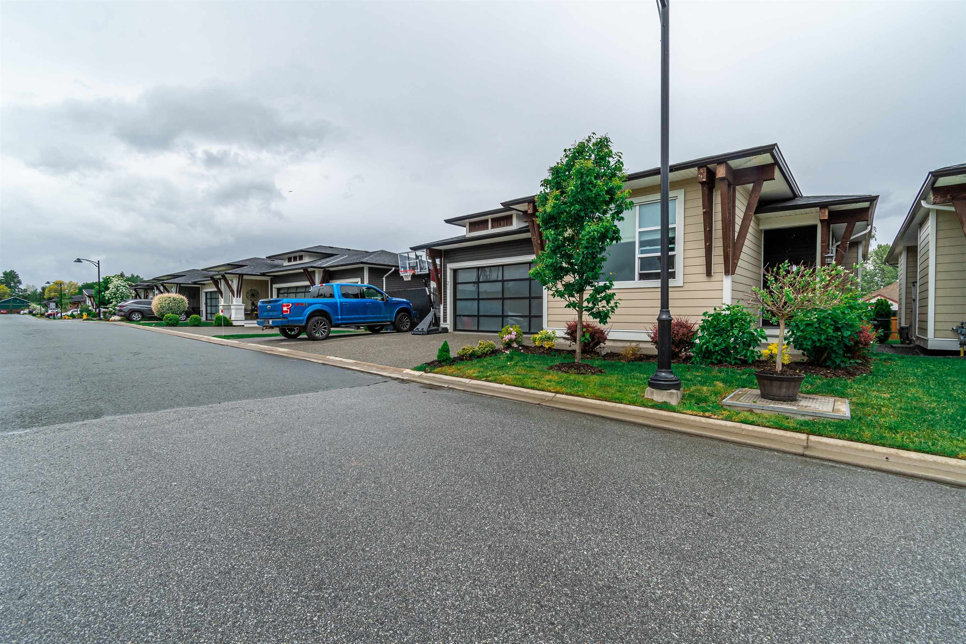 20 46213 Hakweles Road, Chilliwack, BC, V4Z 0C6 R2690147 Brennan Bates 20 46213 Hakweles Road, Chilliwack, BC, V4Z 0C6 R2690147 Brennan Bates