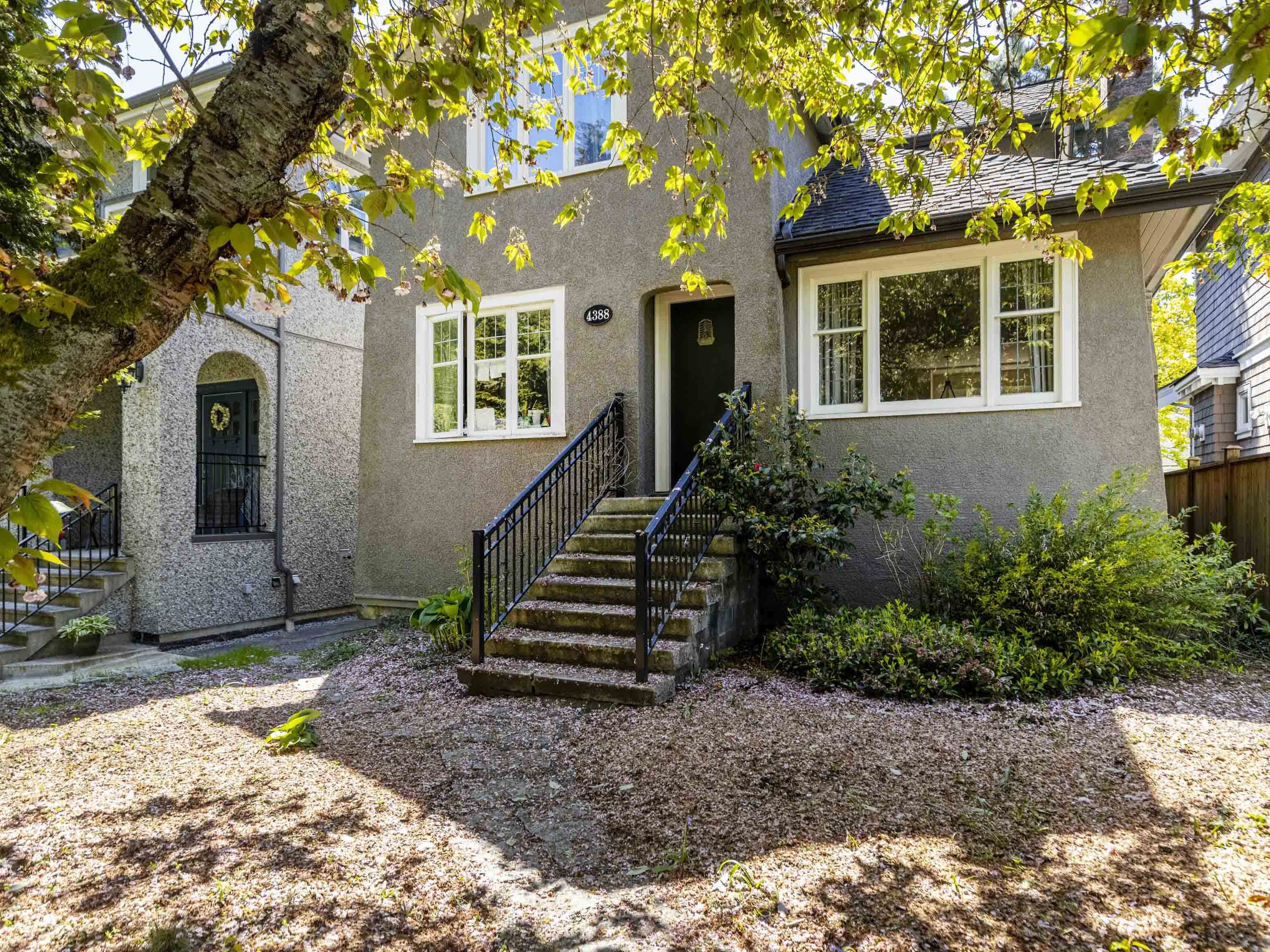 4388 W 14th Avenue, Vancouver, BC, V6R 2Y1 R2691856 Tom Gradecak