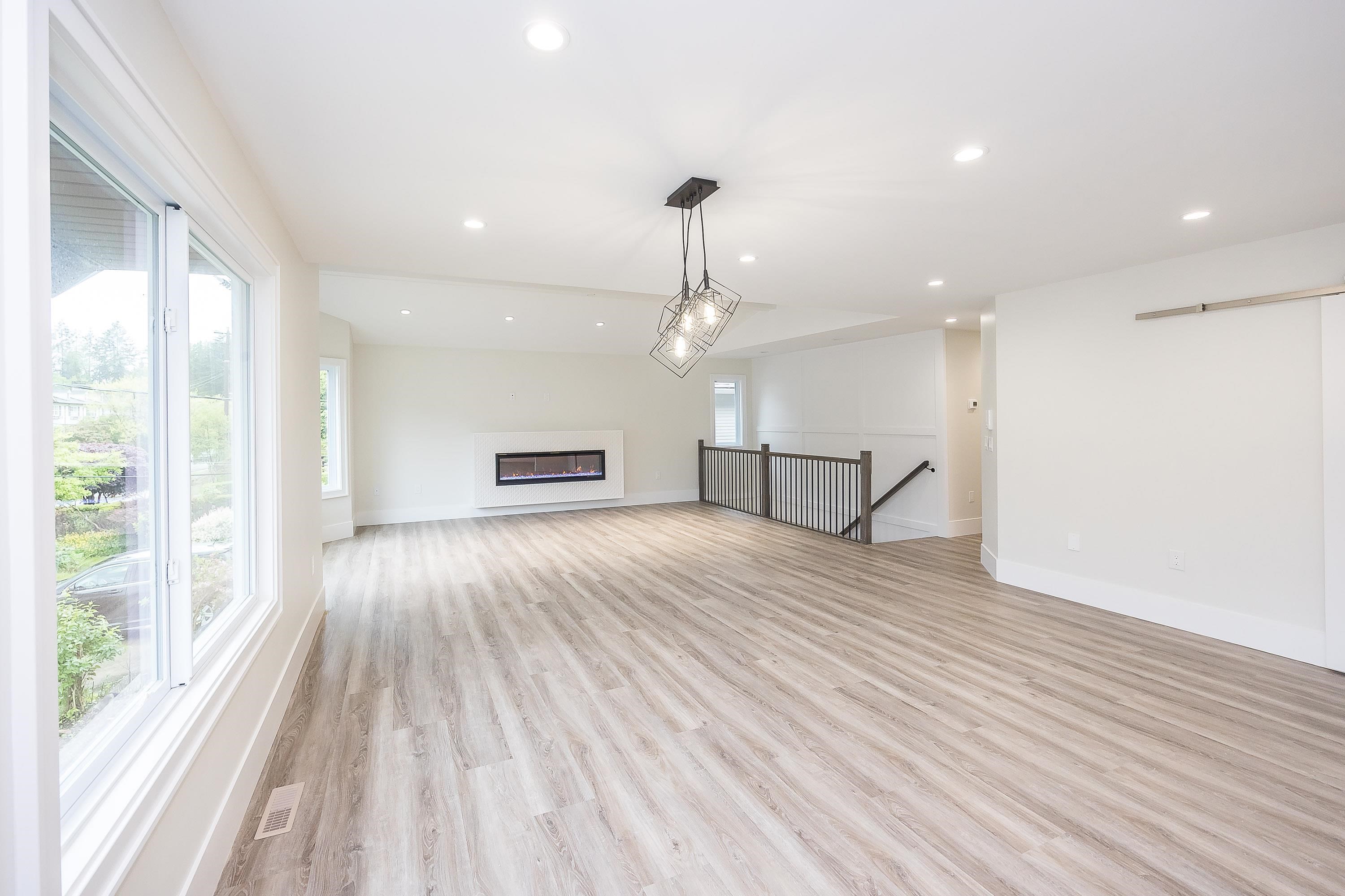 3338 Dewdney Trunk Road, Port Moody, BC, V3H 2E3 R2697200 Lisa Borsato