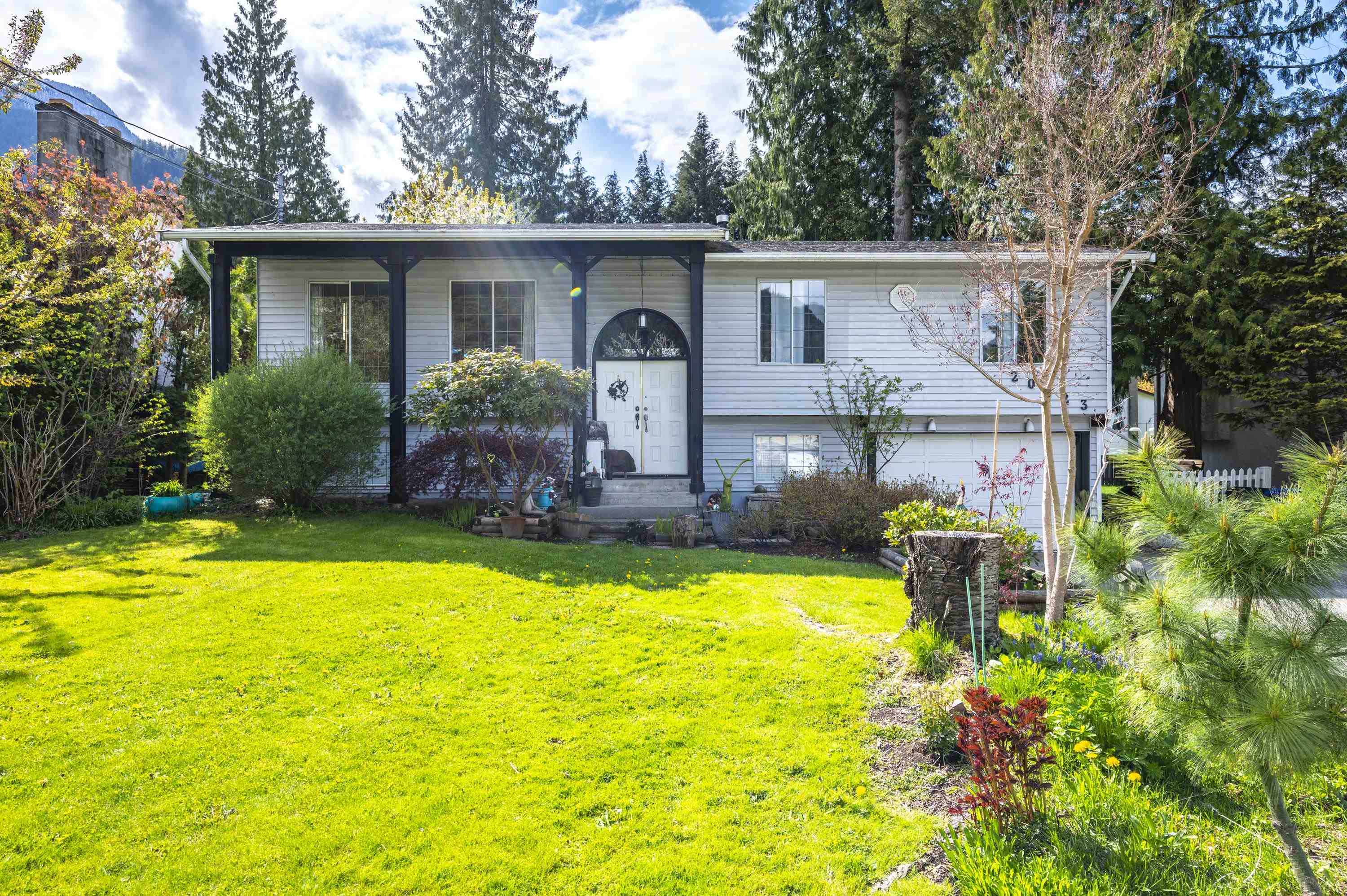 20123 Silverview Road, Hope, BC, V0X 1L2 R2697920 Laina Rodney