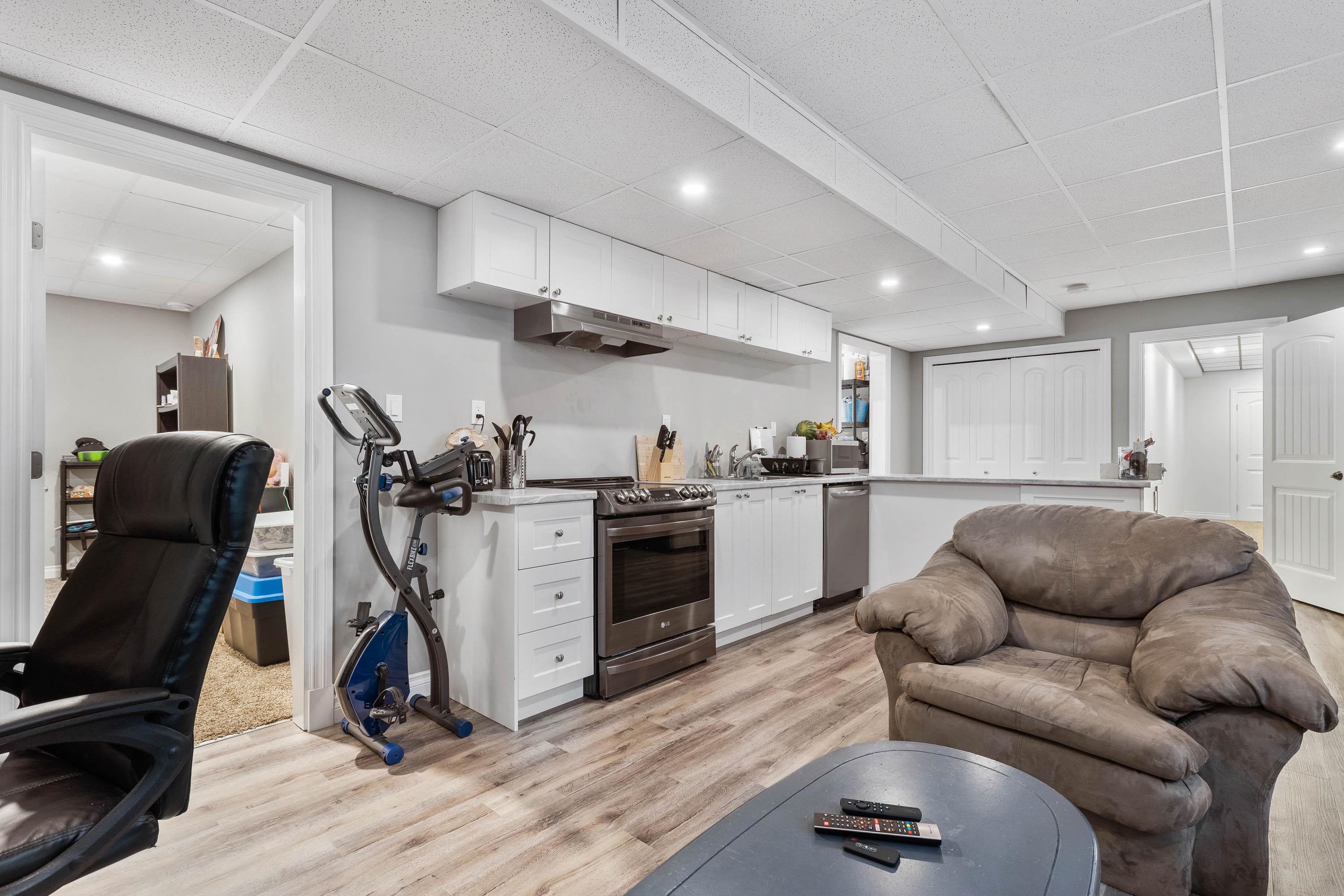 45922 Stevenson Road, Chilliwack, BC, V2R 2E8 R2715705 Sarah Toop