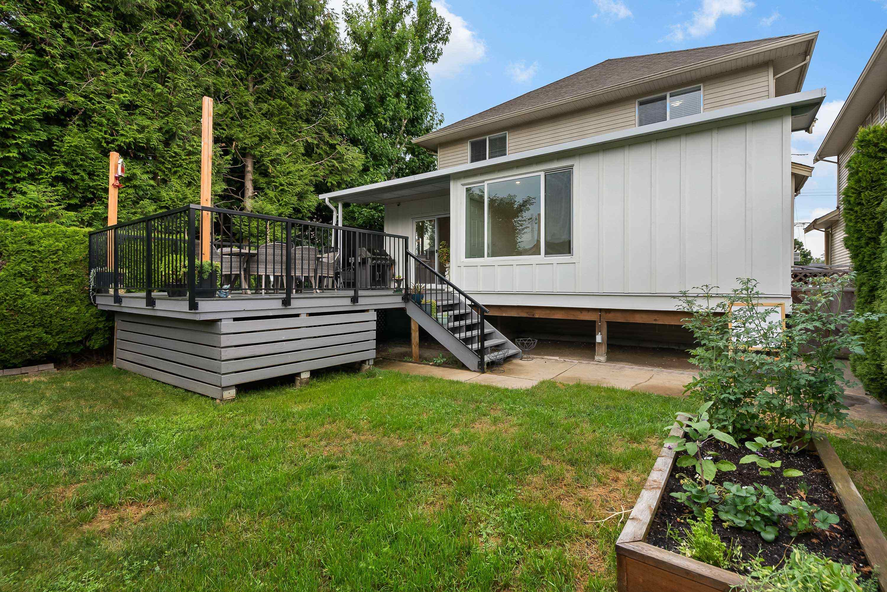 45922 Stevenson Road, Chilliwack, BC, V2R 2E8 R2715705 Sarah Toop