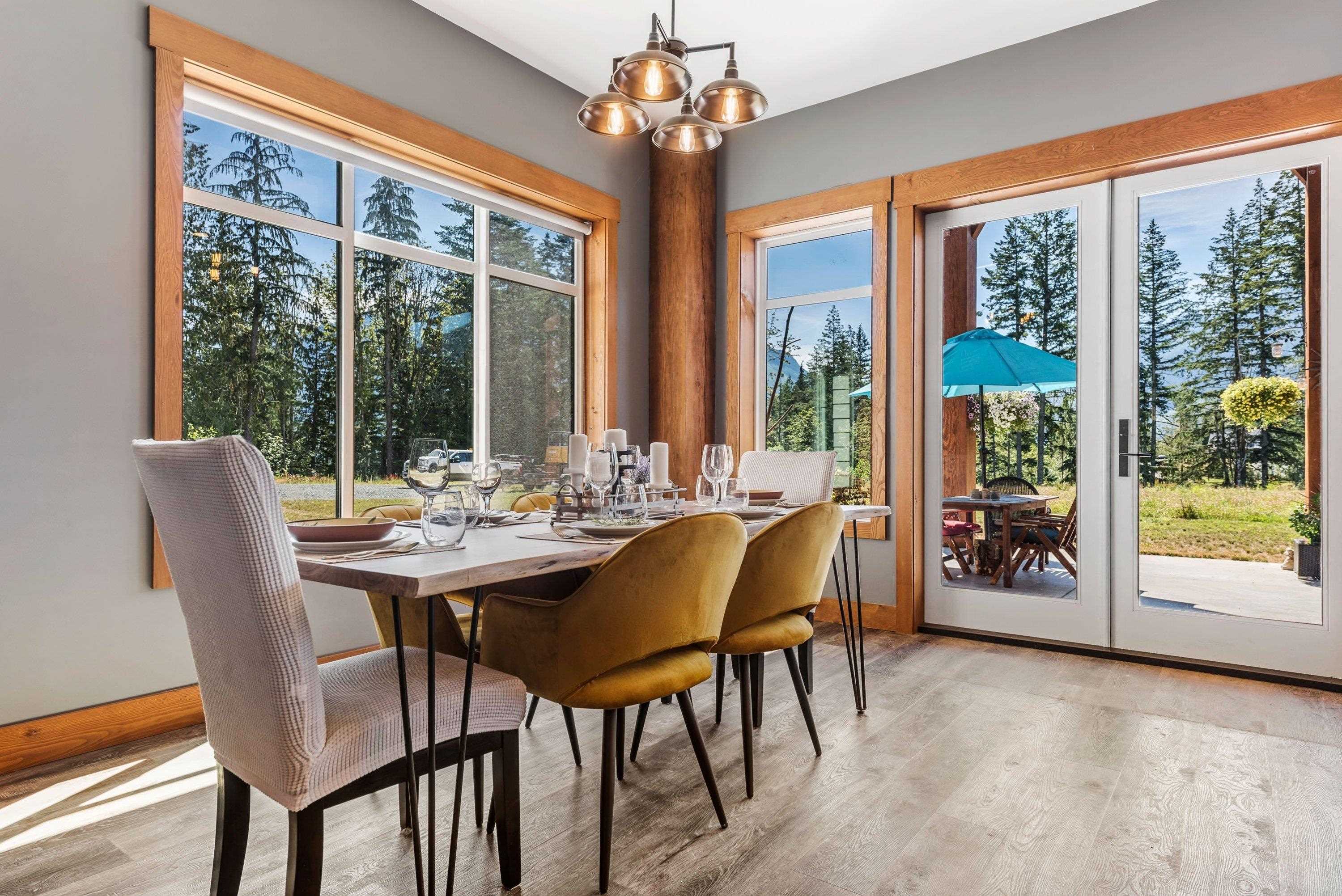 4659 Bruce Road, Chilliwack, BC, V4Z 1K1 R2717211 Sarah Toop