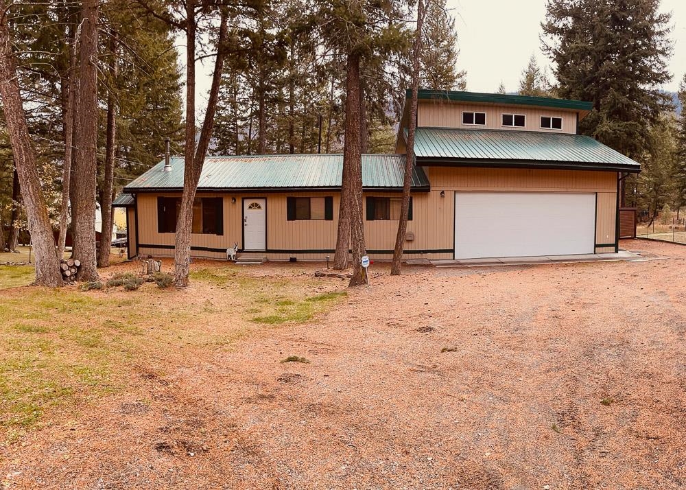 3062 Loon Lake Road, No City Value, BC, V0K 1H1 R2719638 Jag and