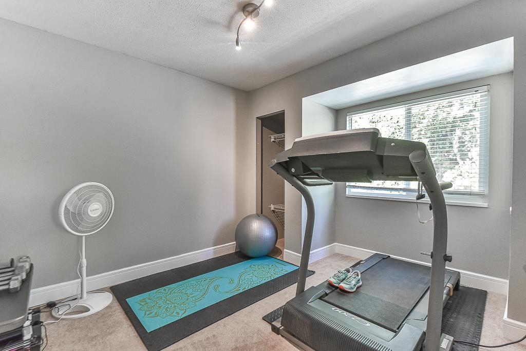 2485 Ross Road, Abbotsford, BC, V4X 1J3 R2720151 Susanne Walton