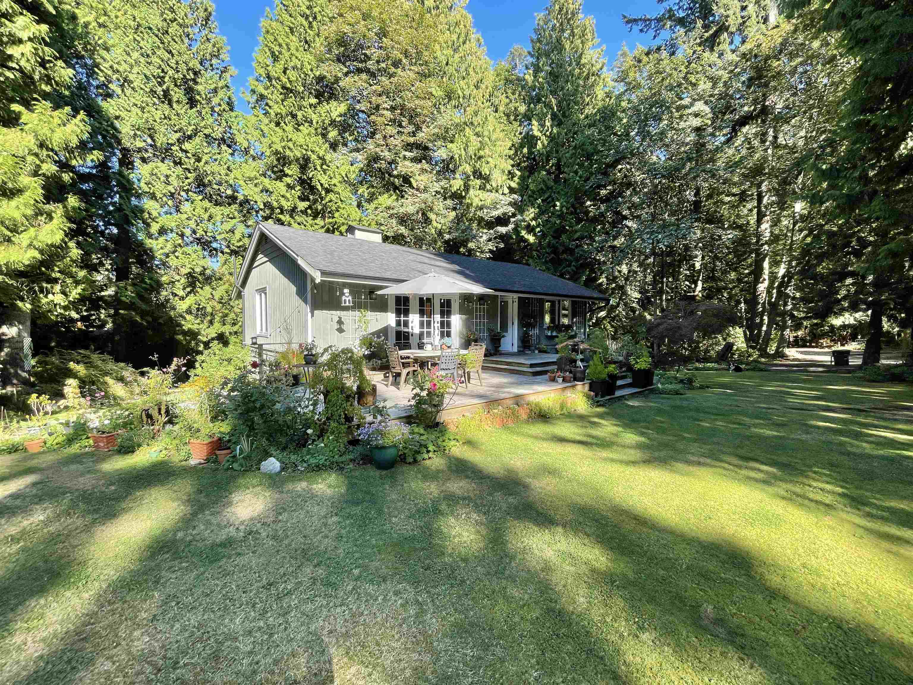 13465 32 Avenue, Surrey, BC, V4P 1K6 R2721341 Joel Ross Personal