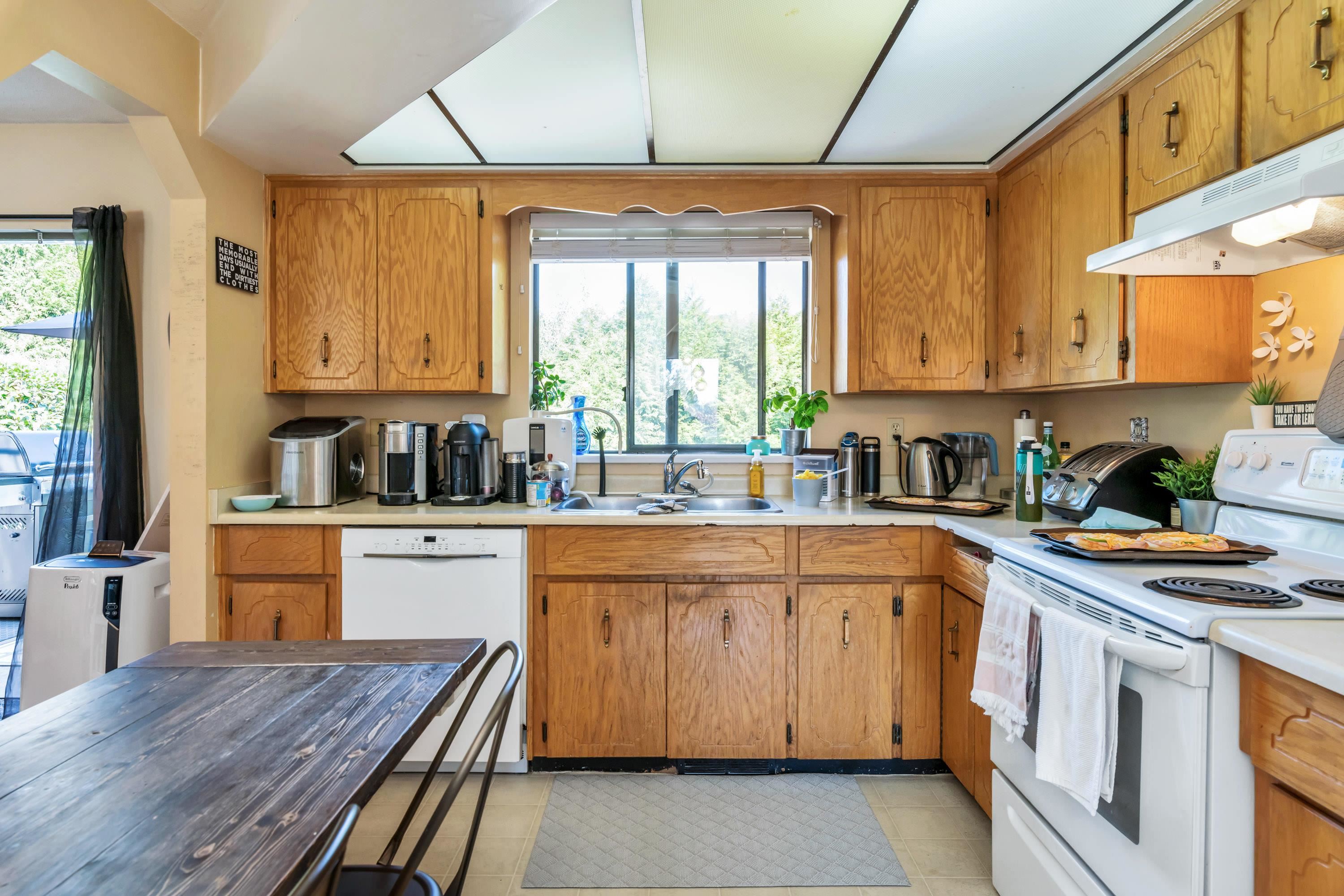 31129 Gardner Avenue, Abbotsford, BC, V2T 5E1 R2722235 Angela