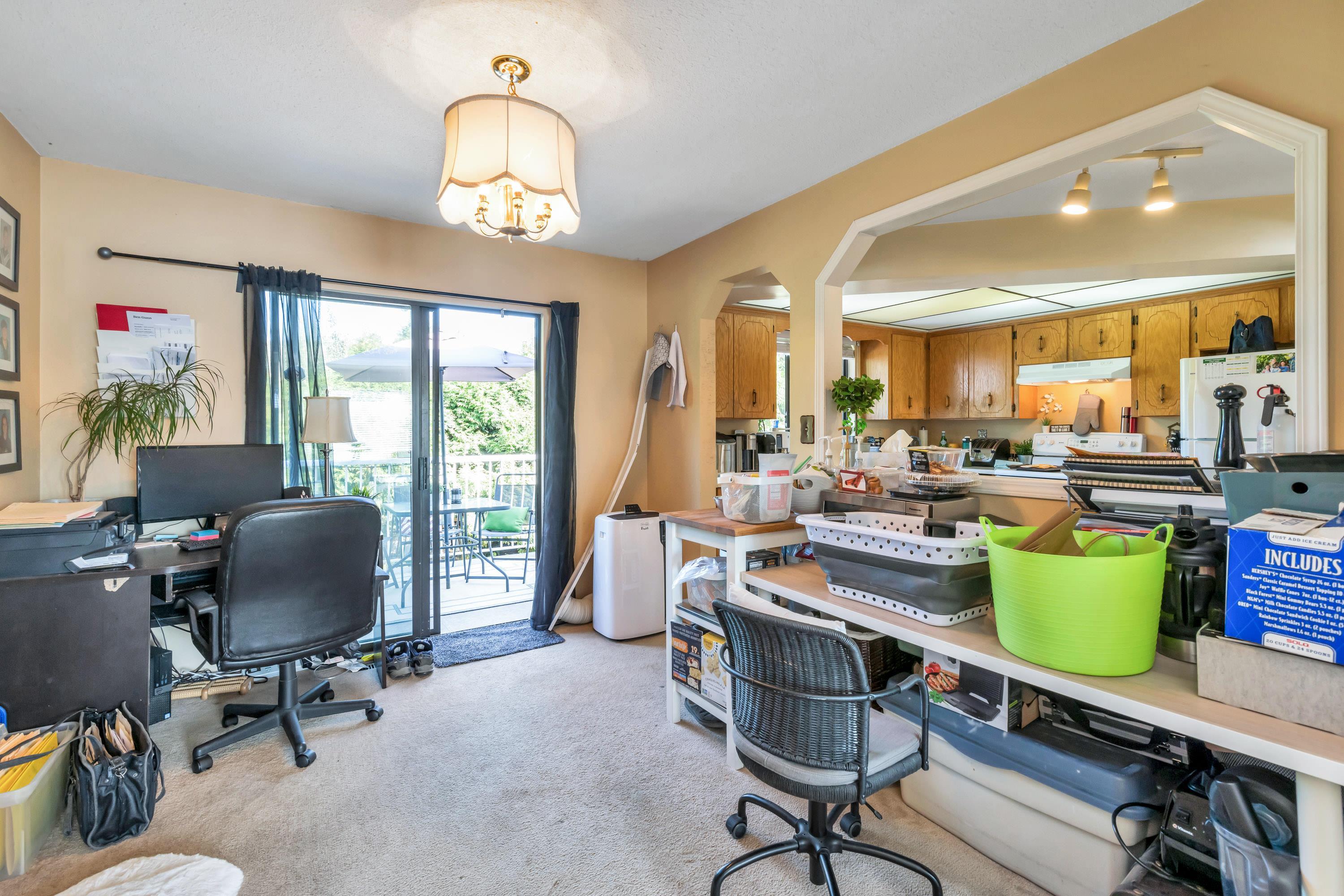 31129 Gardner Avenue, Abbotsford, BC, V2T 5E1 R2722235 Angela