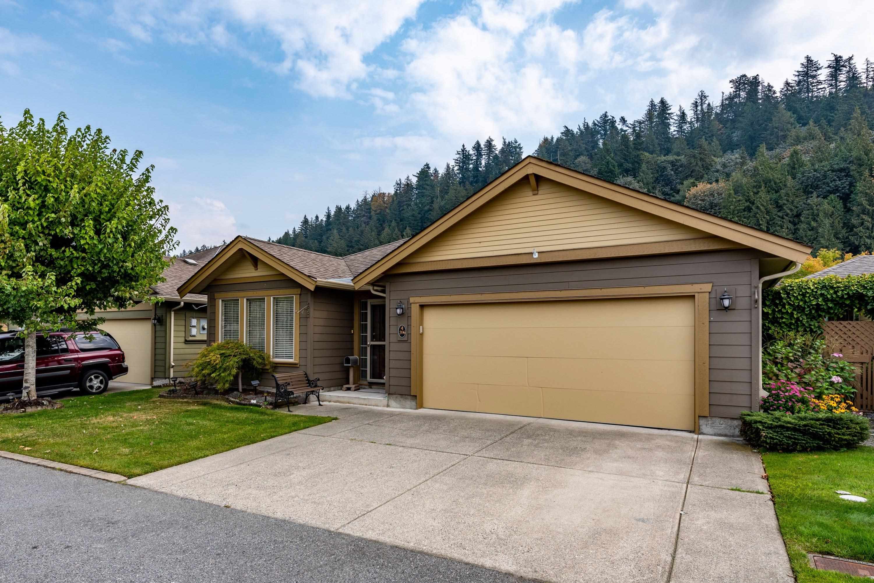  206 46000 Thomas Road, Chilliwack, BC R2722817 Your Specialist