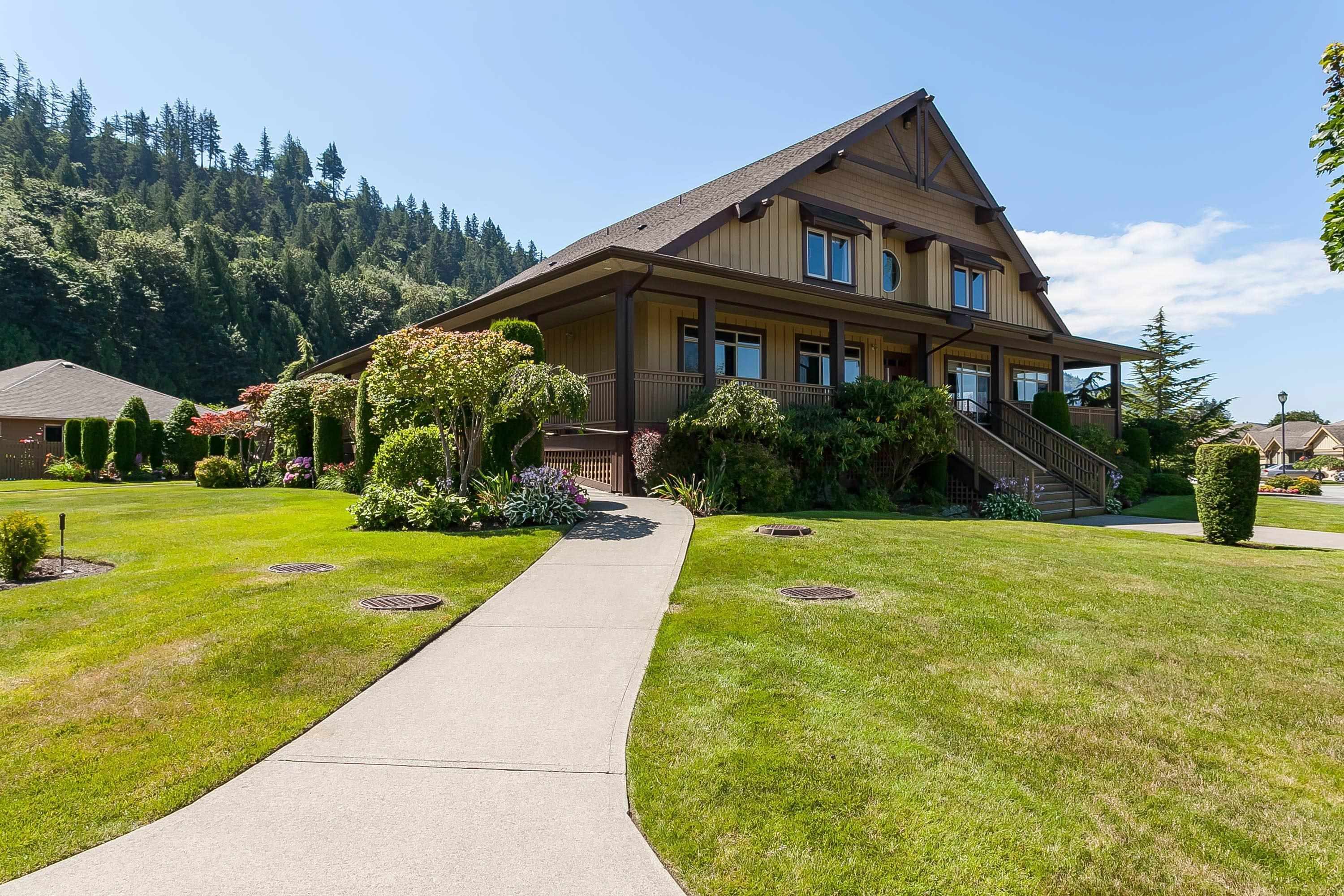  206 46000 Thomas Road, Chilliwack, BC R2722817 Your Specialist