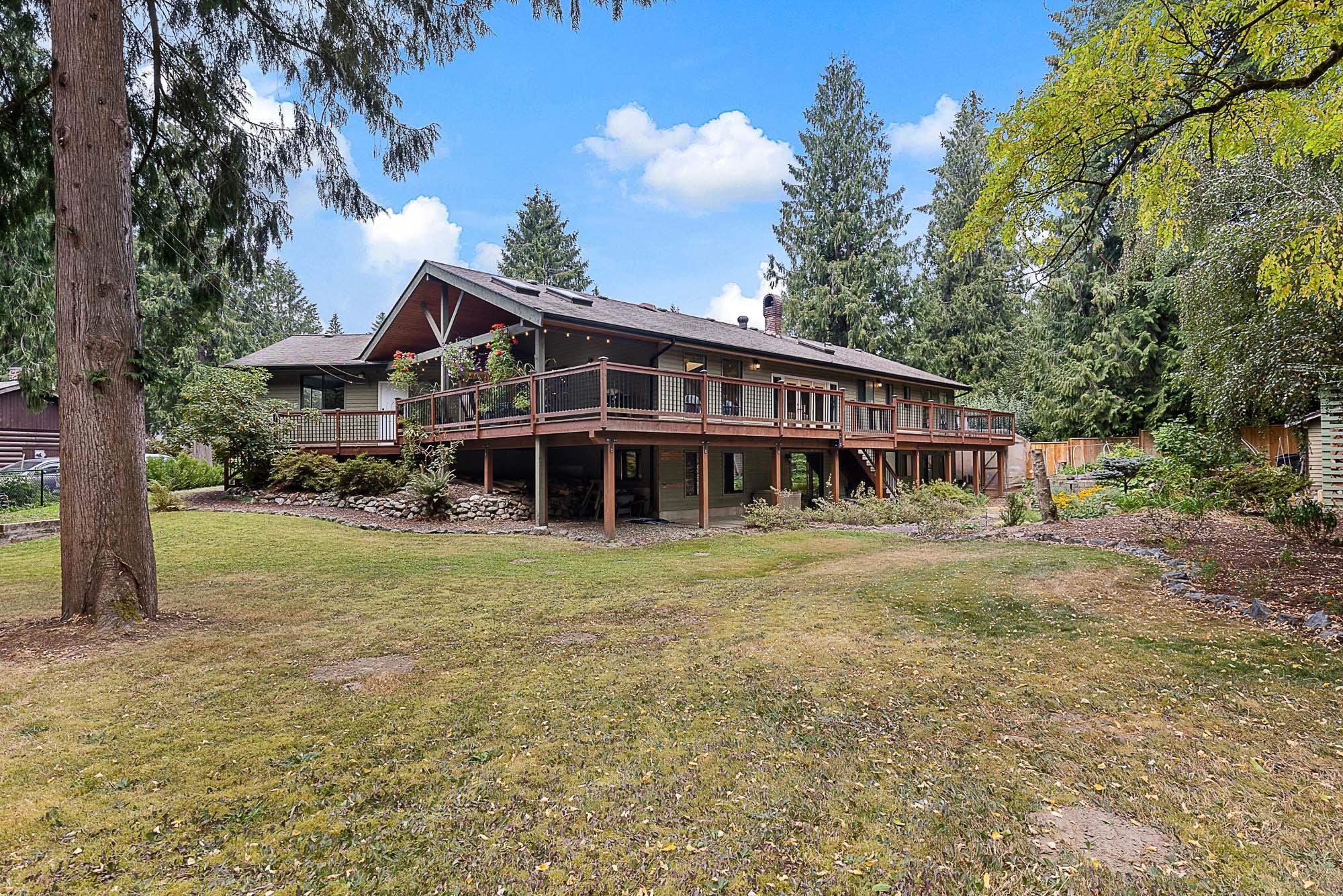 3866 Joyce Drive, Cultus Lake, BC, V2R 5A5 R2723453 Sarah Toop