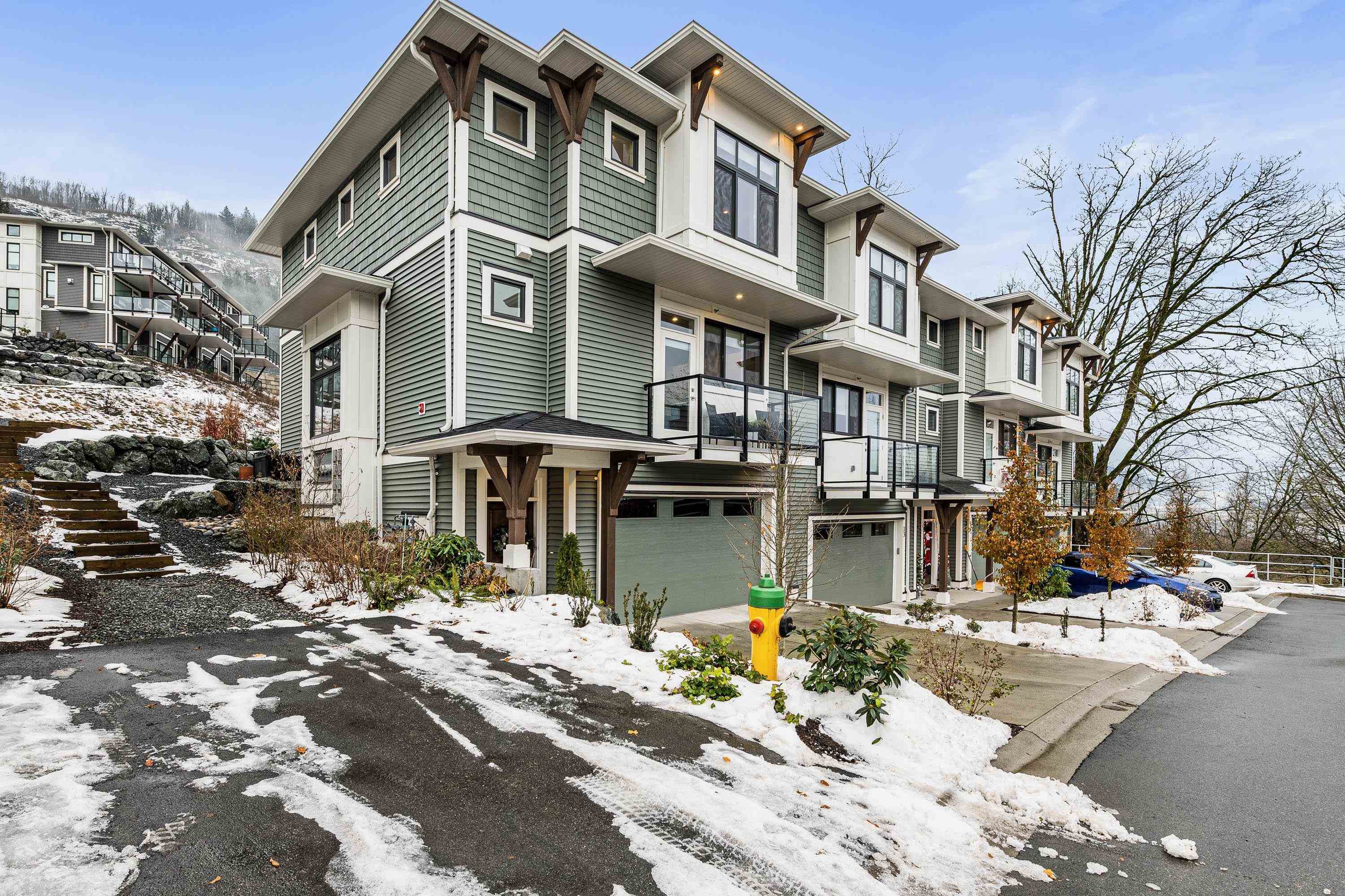 12 43575 Chilliwack Mountain Road, Chilliwack, BC, V2R 6B9 R2742202