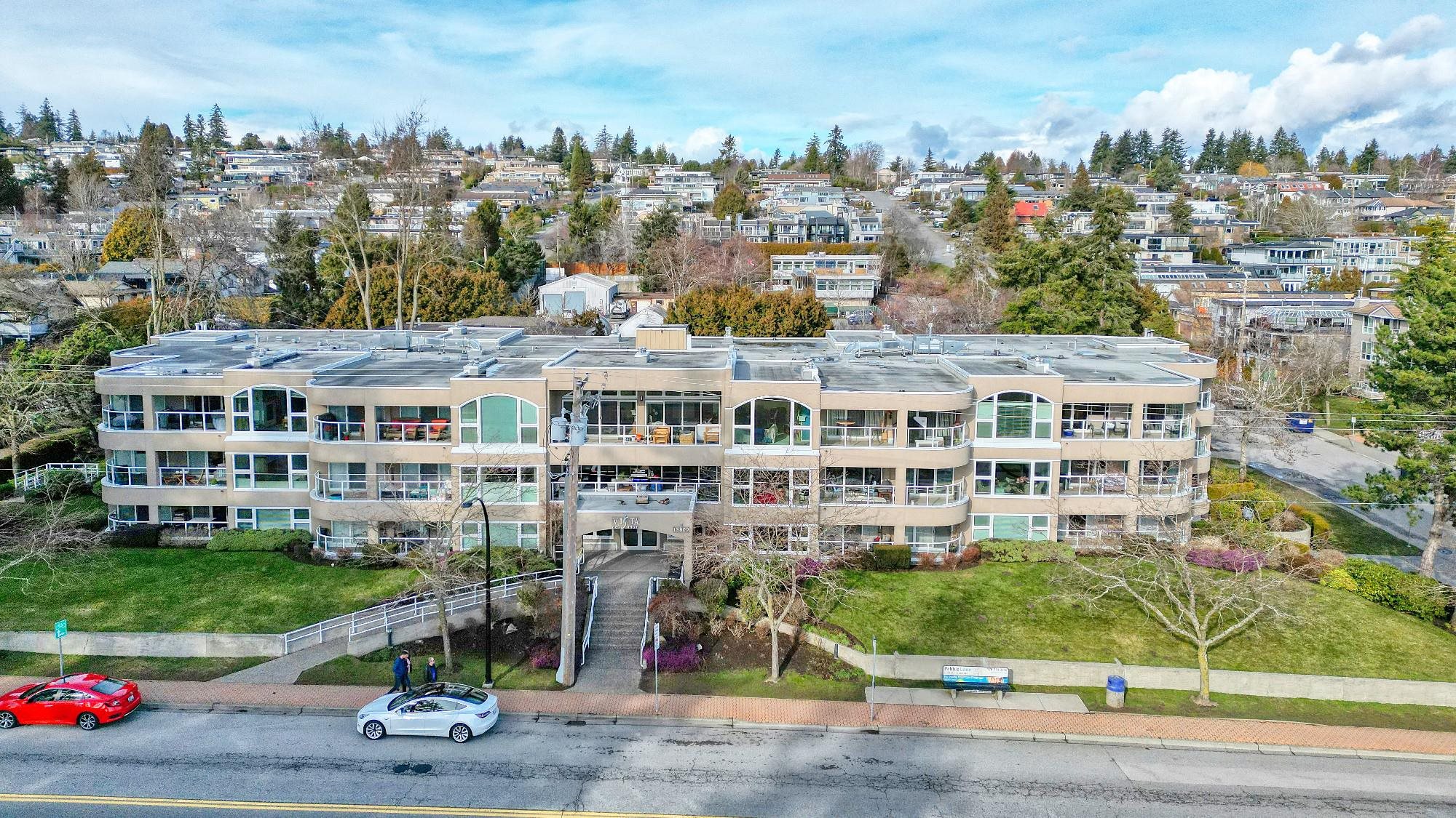 107 15809 Marine Drive, White Rock, BC, V4B 1E7 • R2752856
