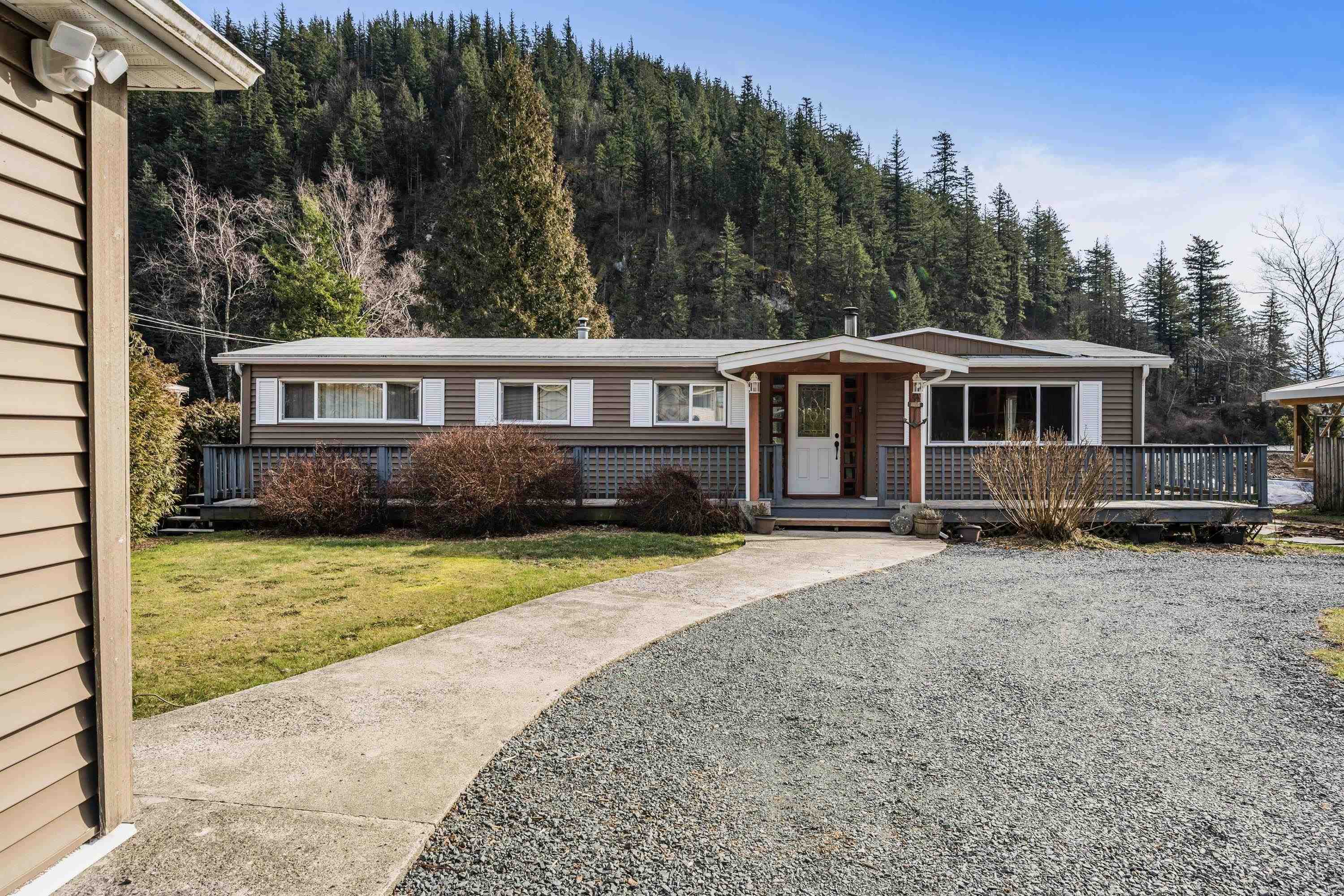 43912 Errock Place Road, Mission, BC, V0M 1N0 R2755700 Bryan Van Hoepen