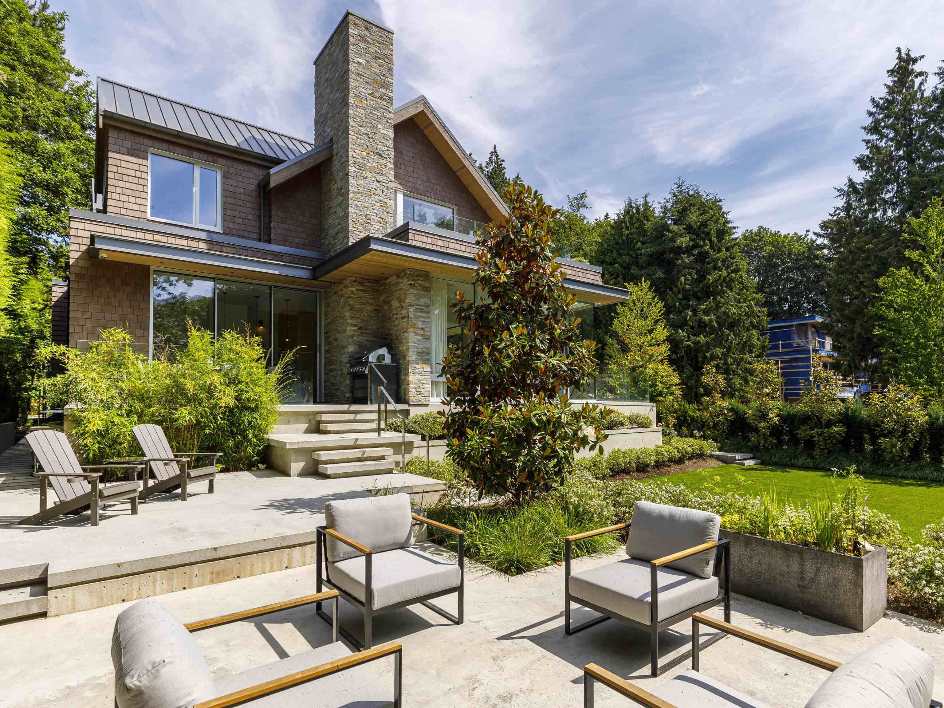 6425 Collingwood Street, Vancouver, BC, V6N 4B3 R2759556 Tom Gradecak