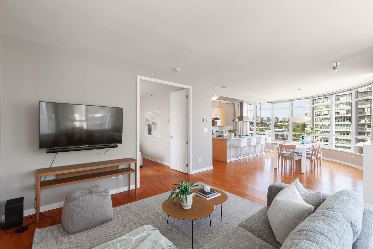 706 2055 Yukon Street, Vancouver, BC,